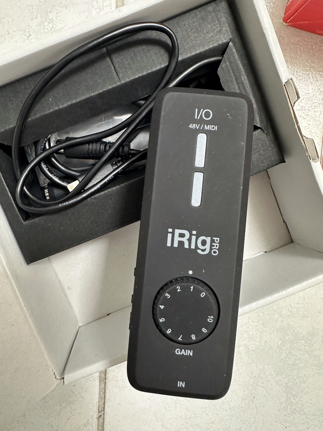 IK Multimedia iRig Pro I/O - interface audio MIDI iPhone iPad Mac PC - comme neuf
