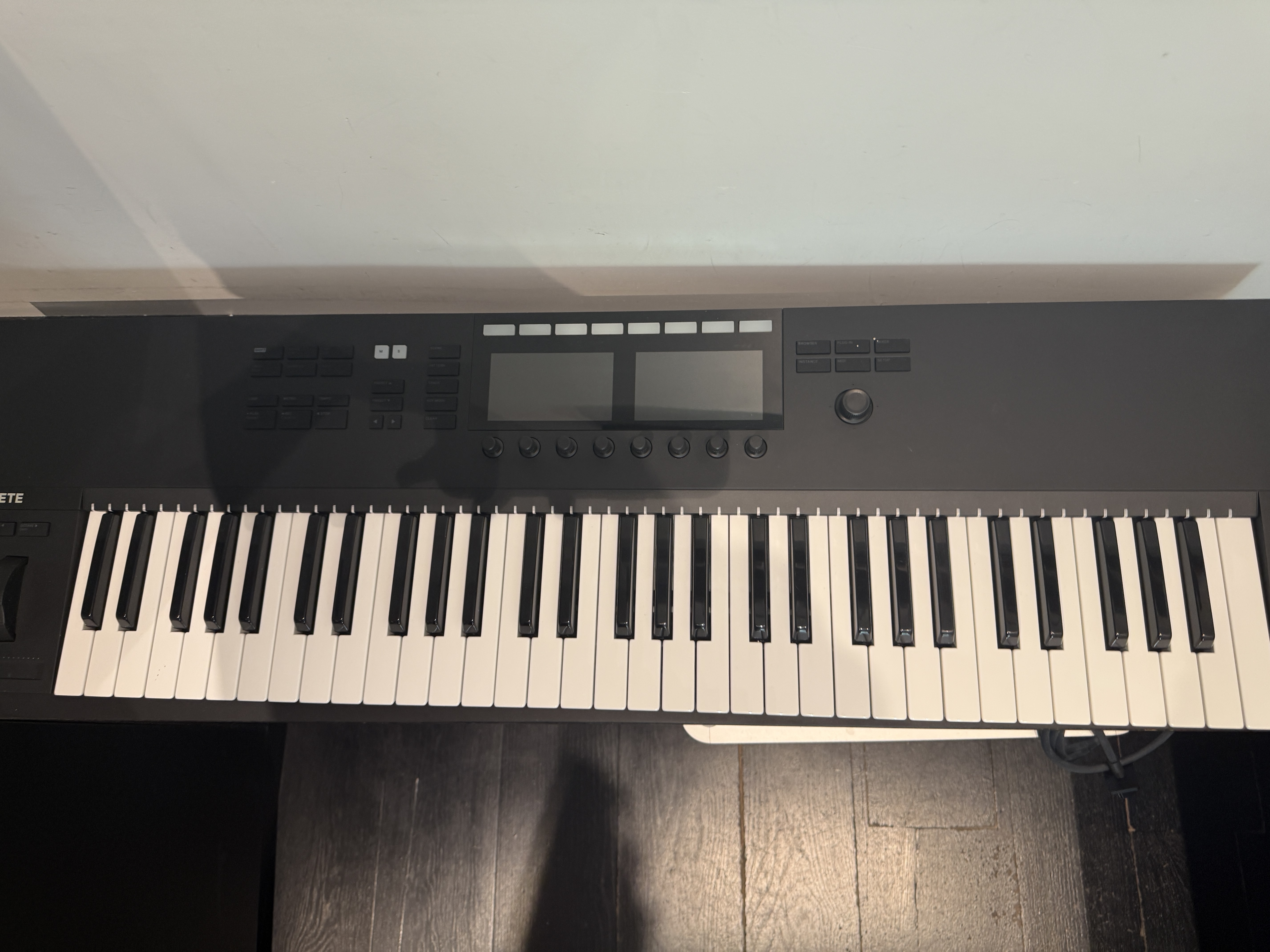 Komplete Kontrol S61 MKII