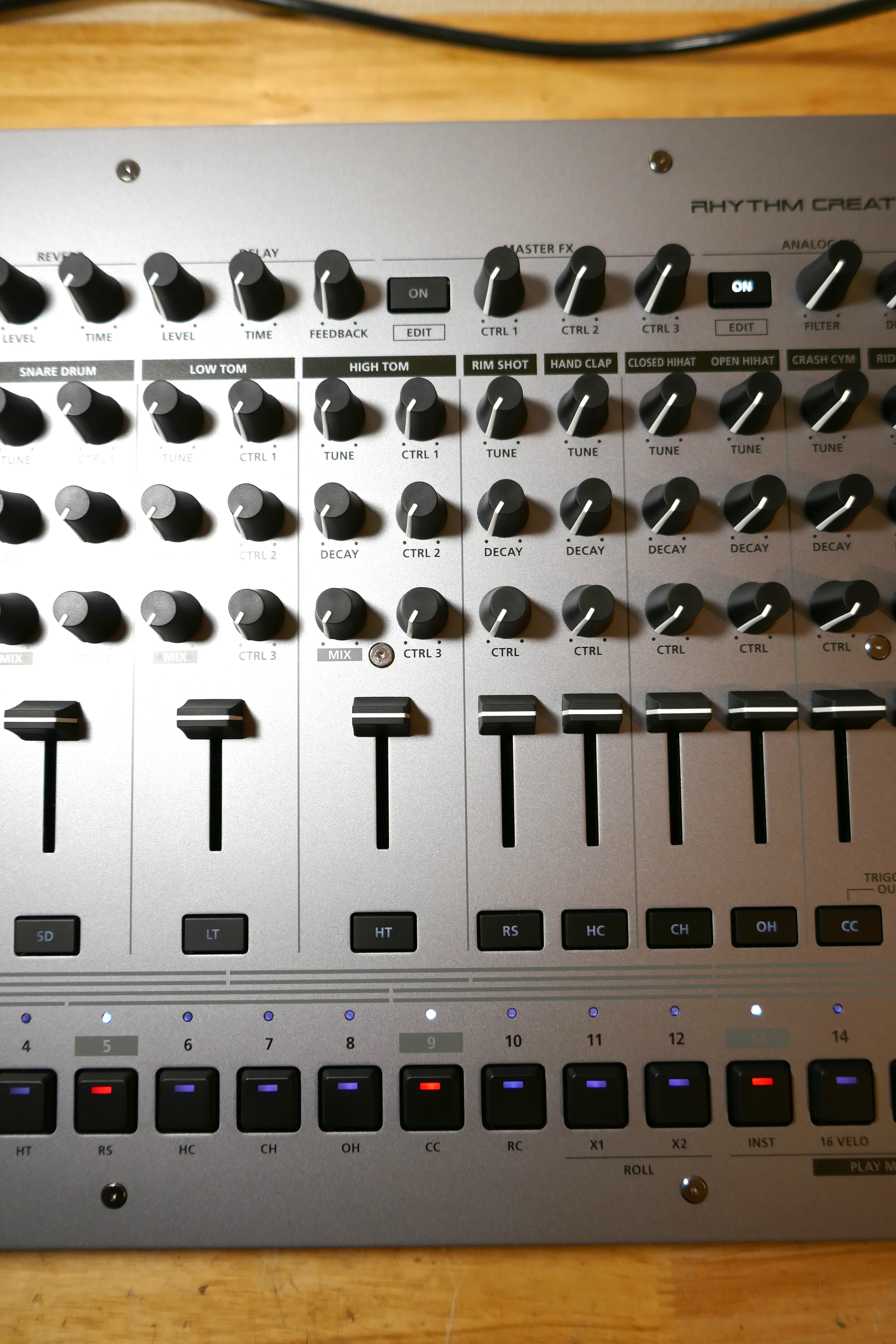 Roland TR-1000 (89649)