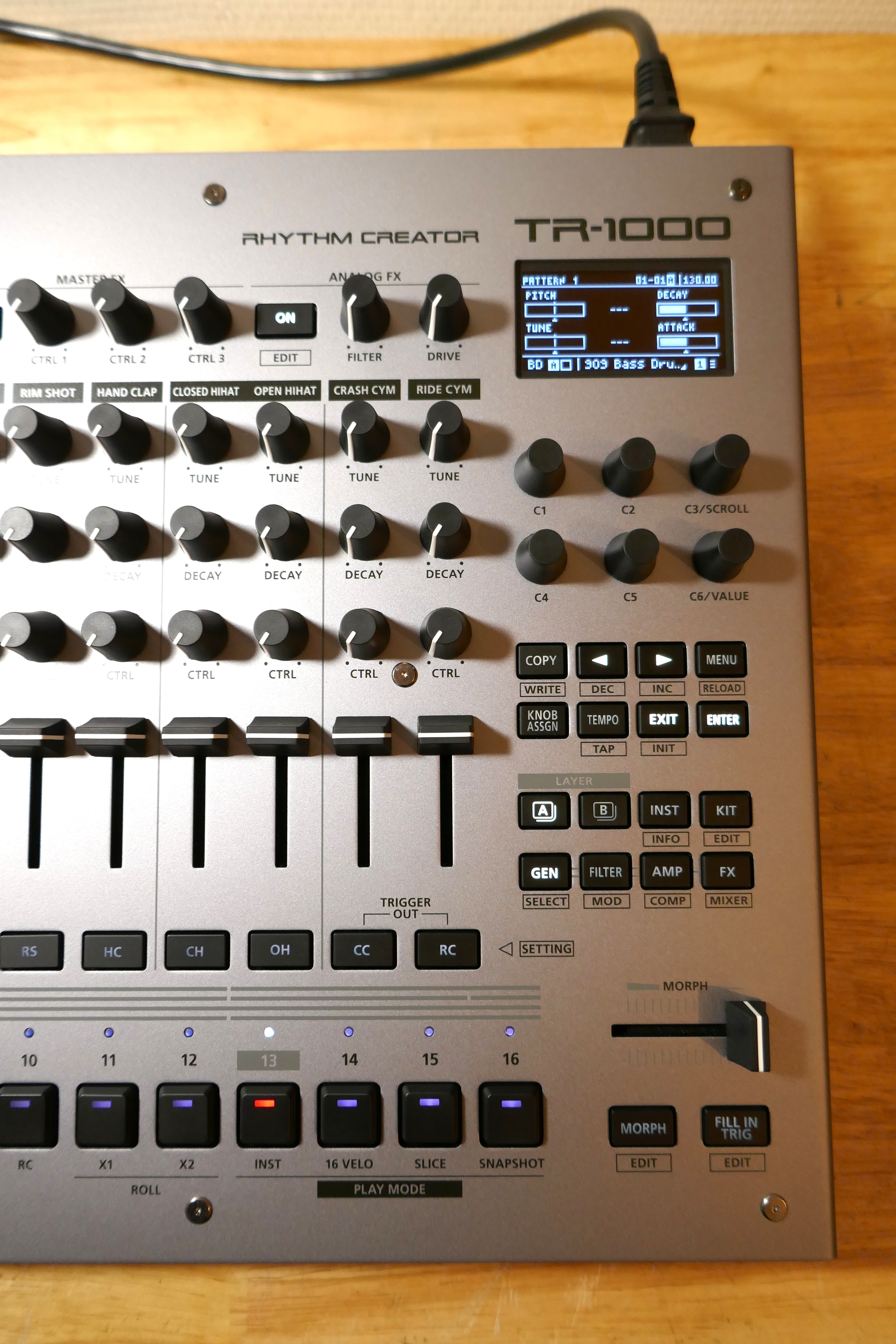 Roland TR-1000 (47417)