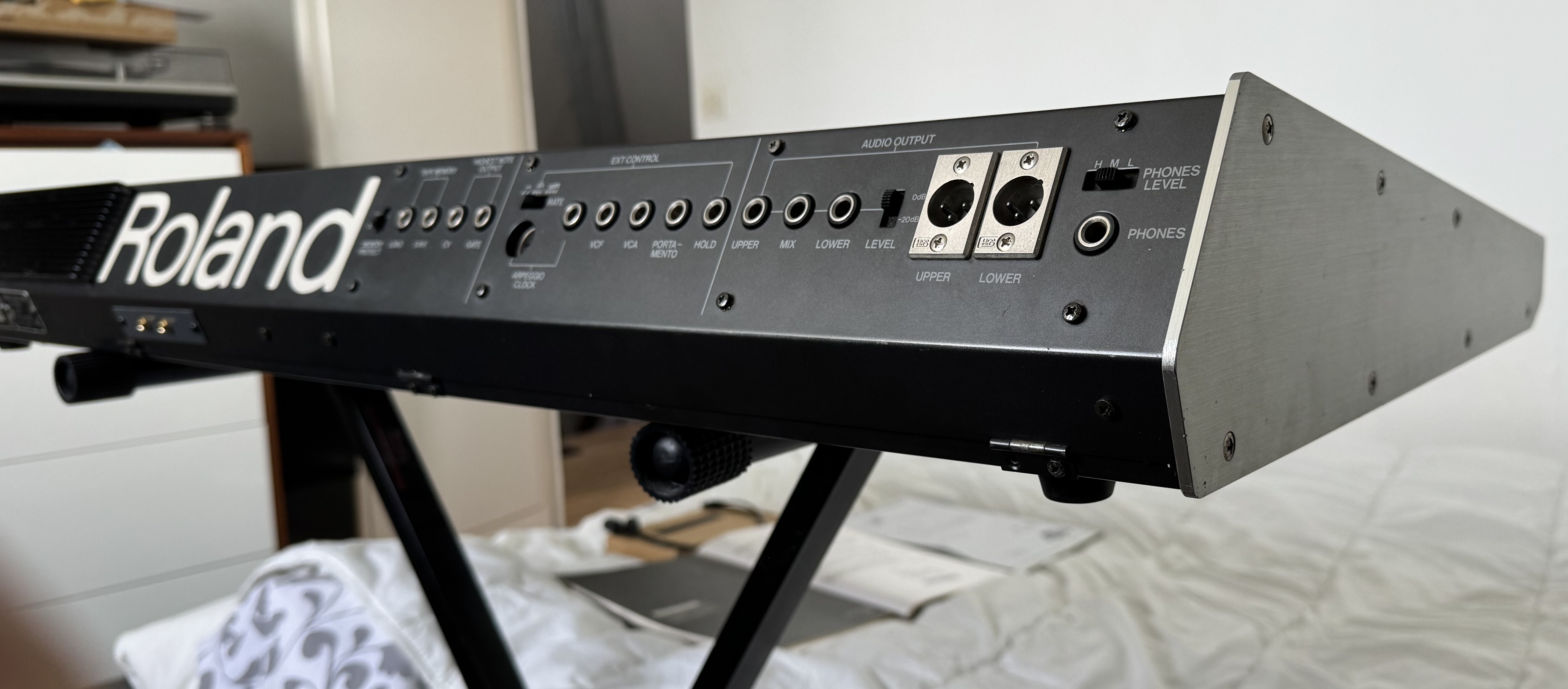 Roland Jupiter-8 (86246)