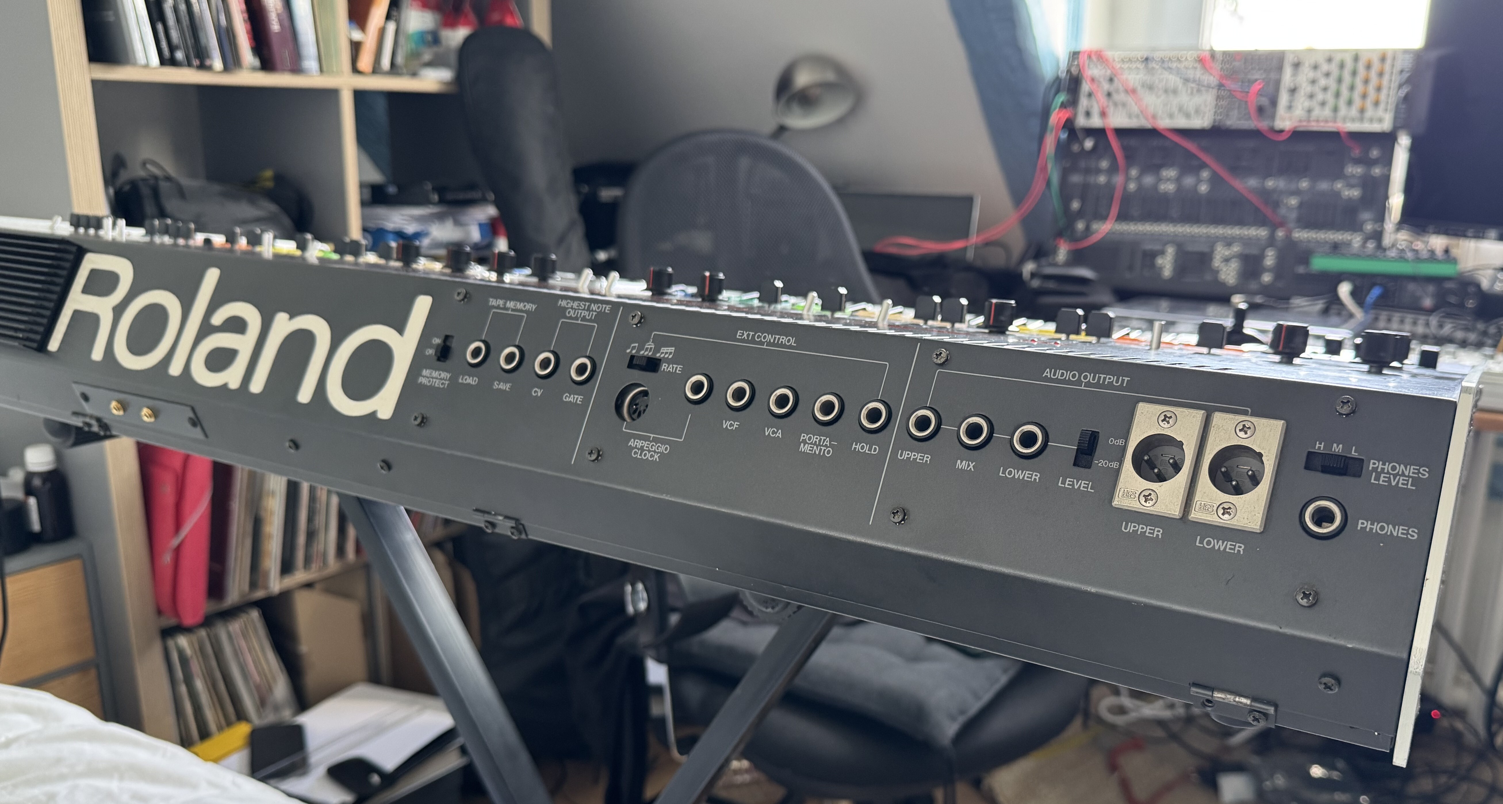 Roland Jupiter-8 (43456)