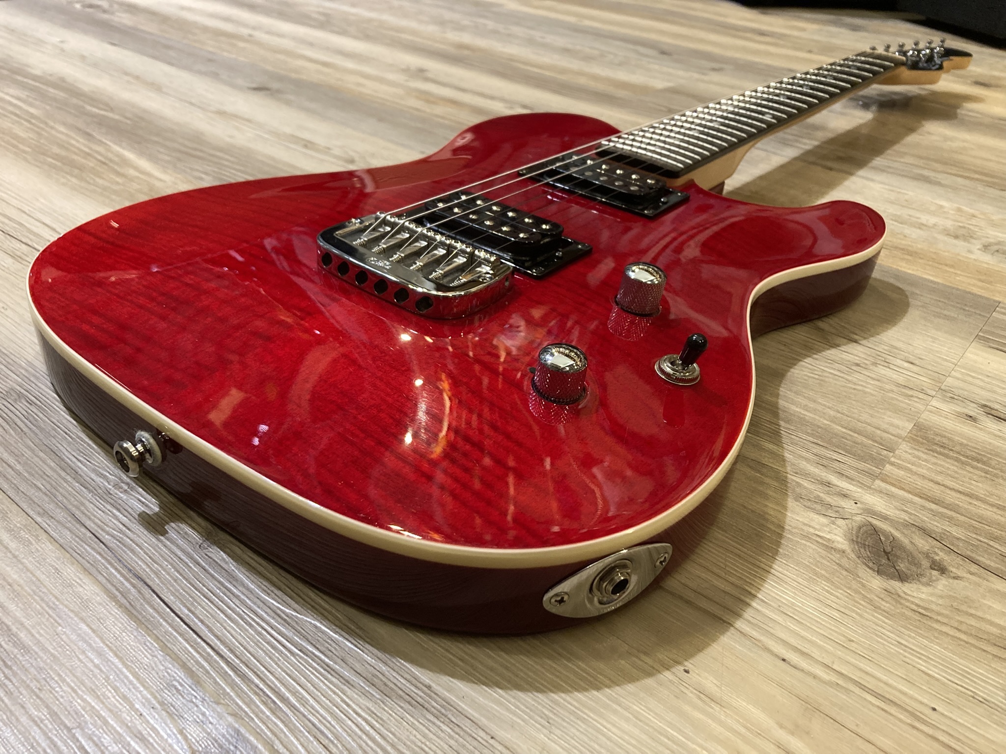 G&L Tribute ASAT Deluxe Carved Top (2021) (16086)
