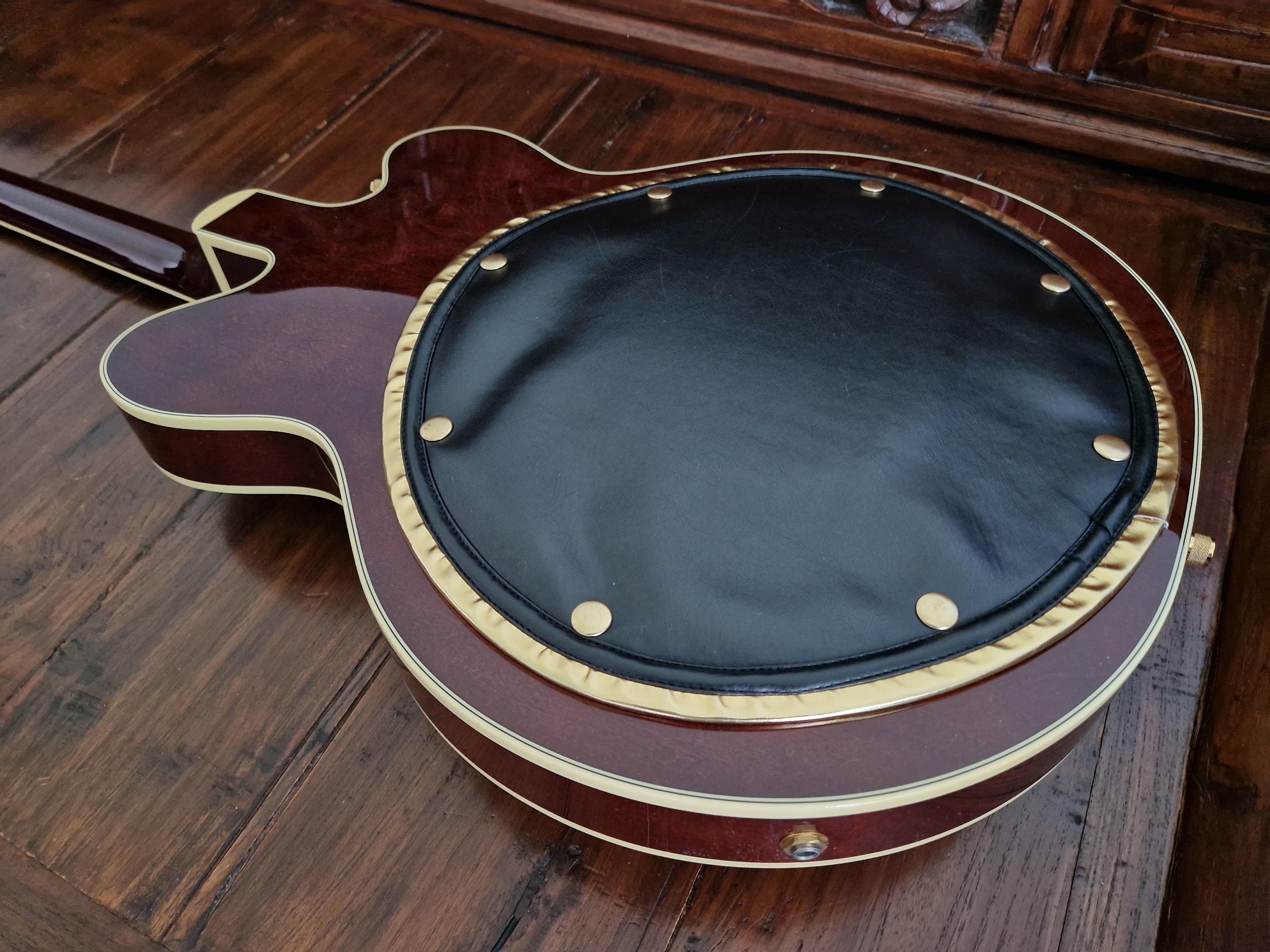 Gretsch G6122-1962 Chet Atkins Country Gentleman (73473)