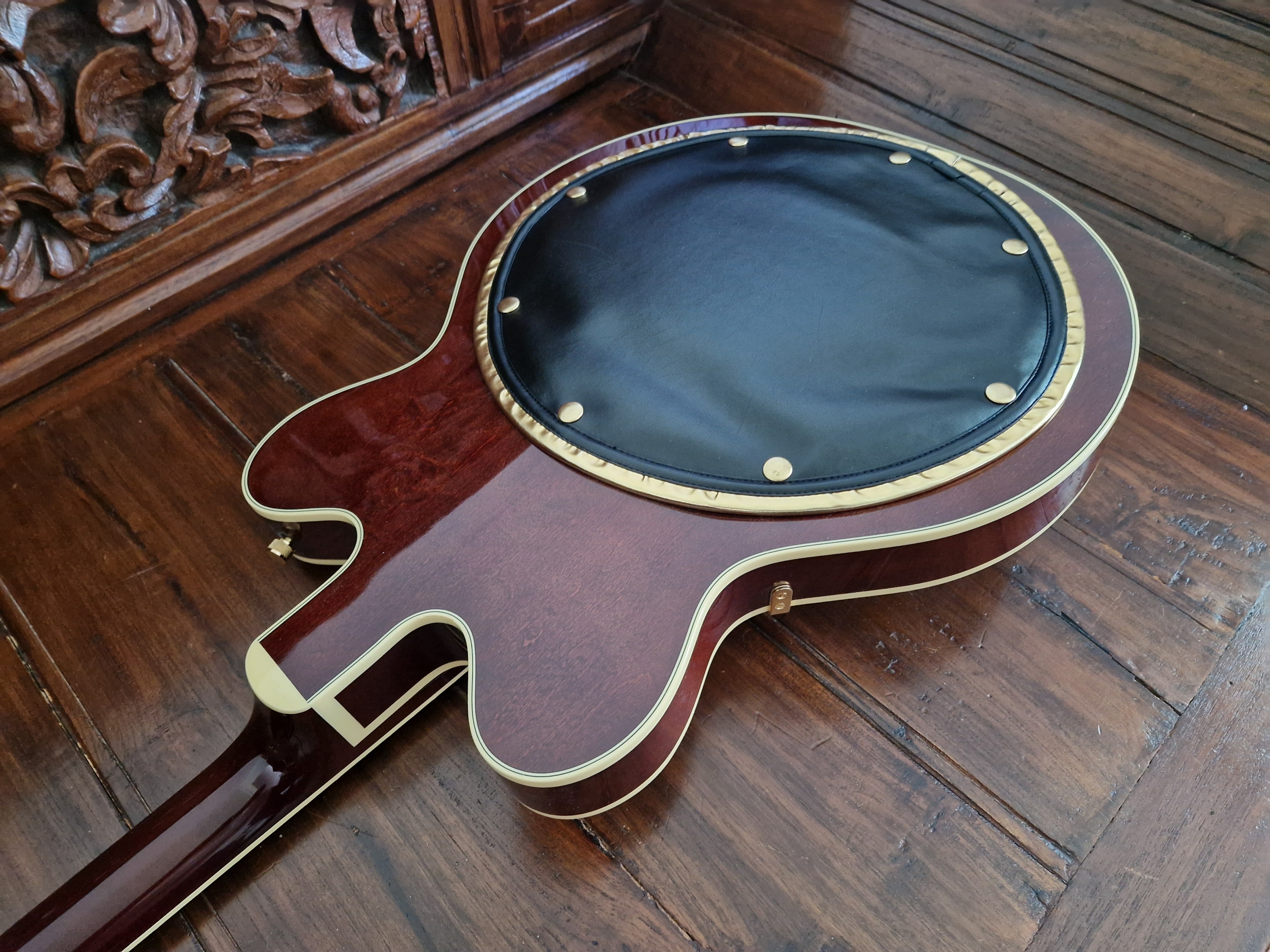 Gretsch G6122-1962 Chet Atkins Country Gentleman (14571)