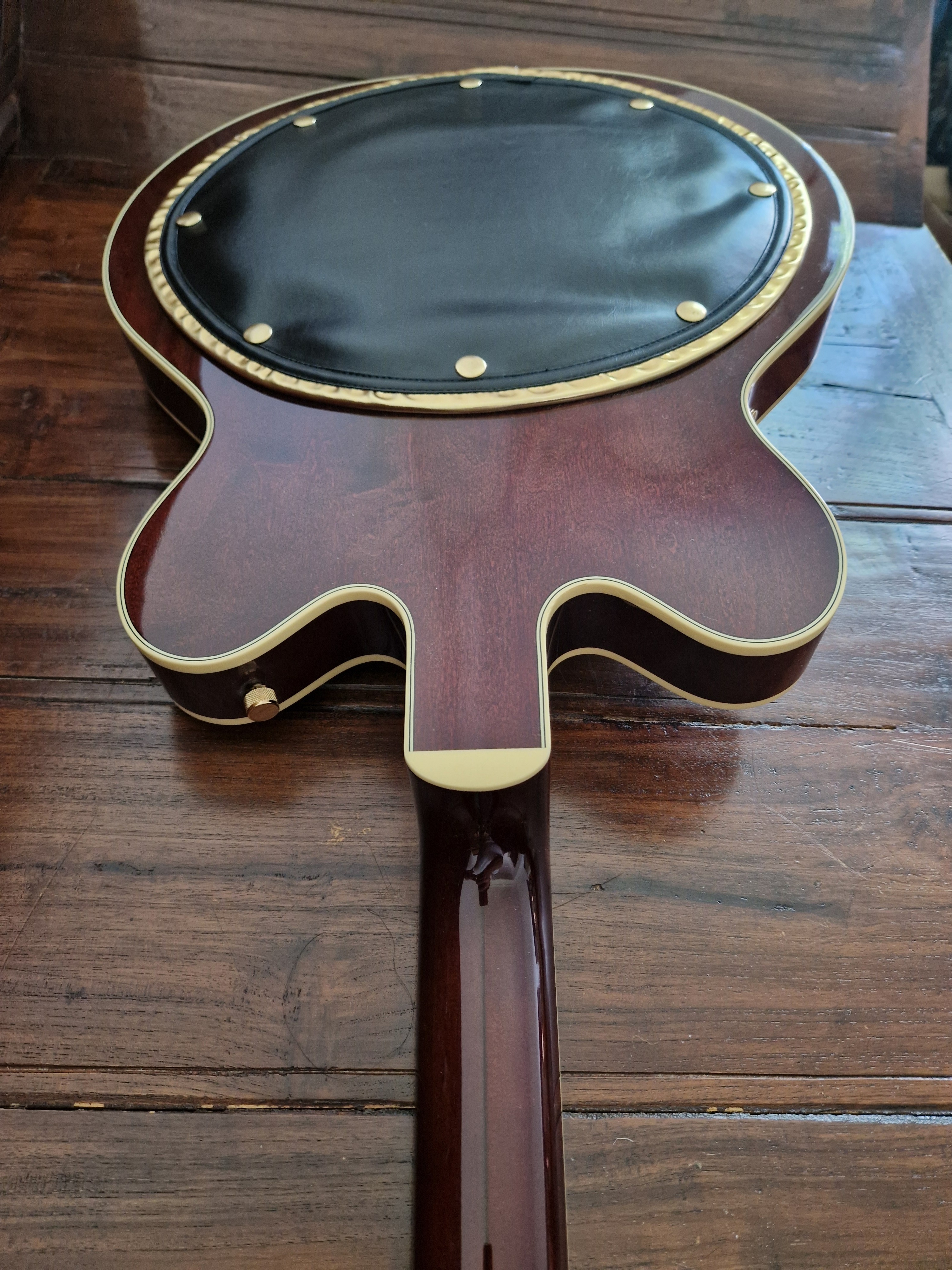 Gretsch G6122-1962 Chet Atkins Country Gentleman (51056)
