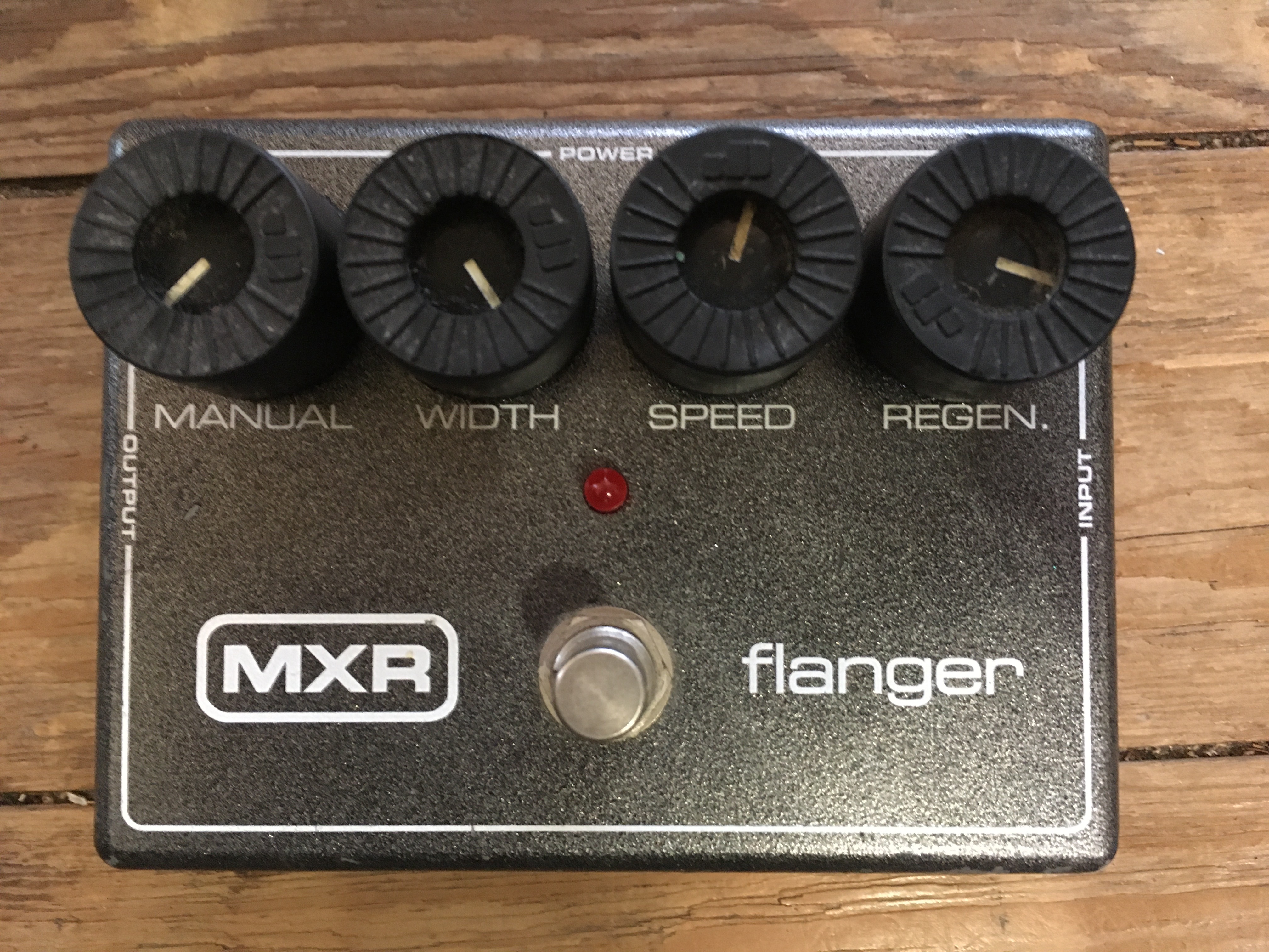 MXR M117R Flanger