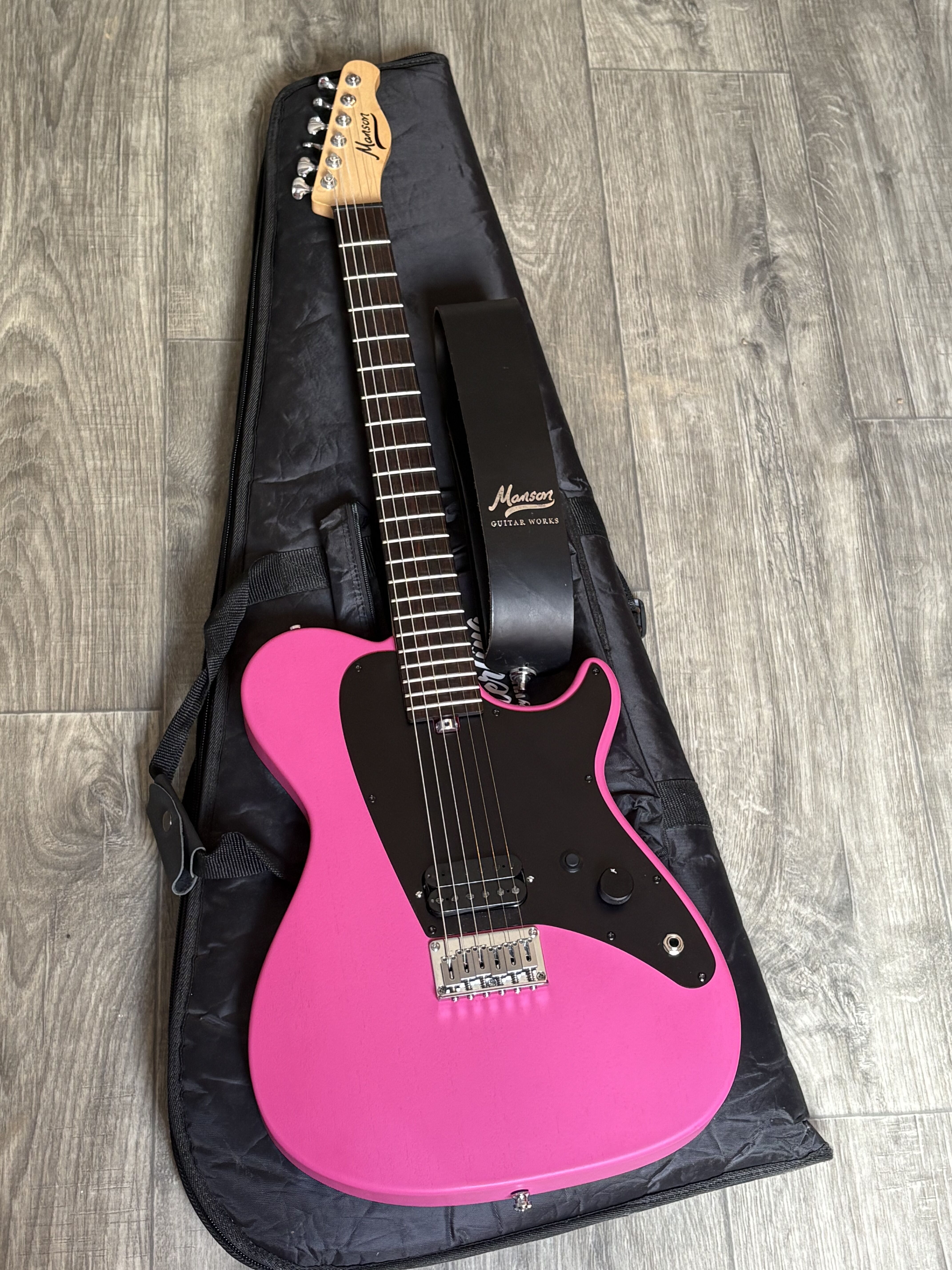 Manson Junior - Pink
