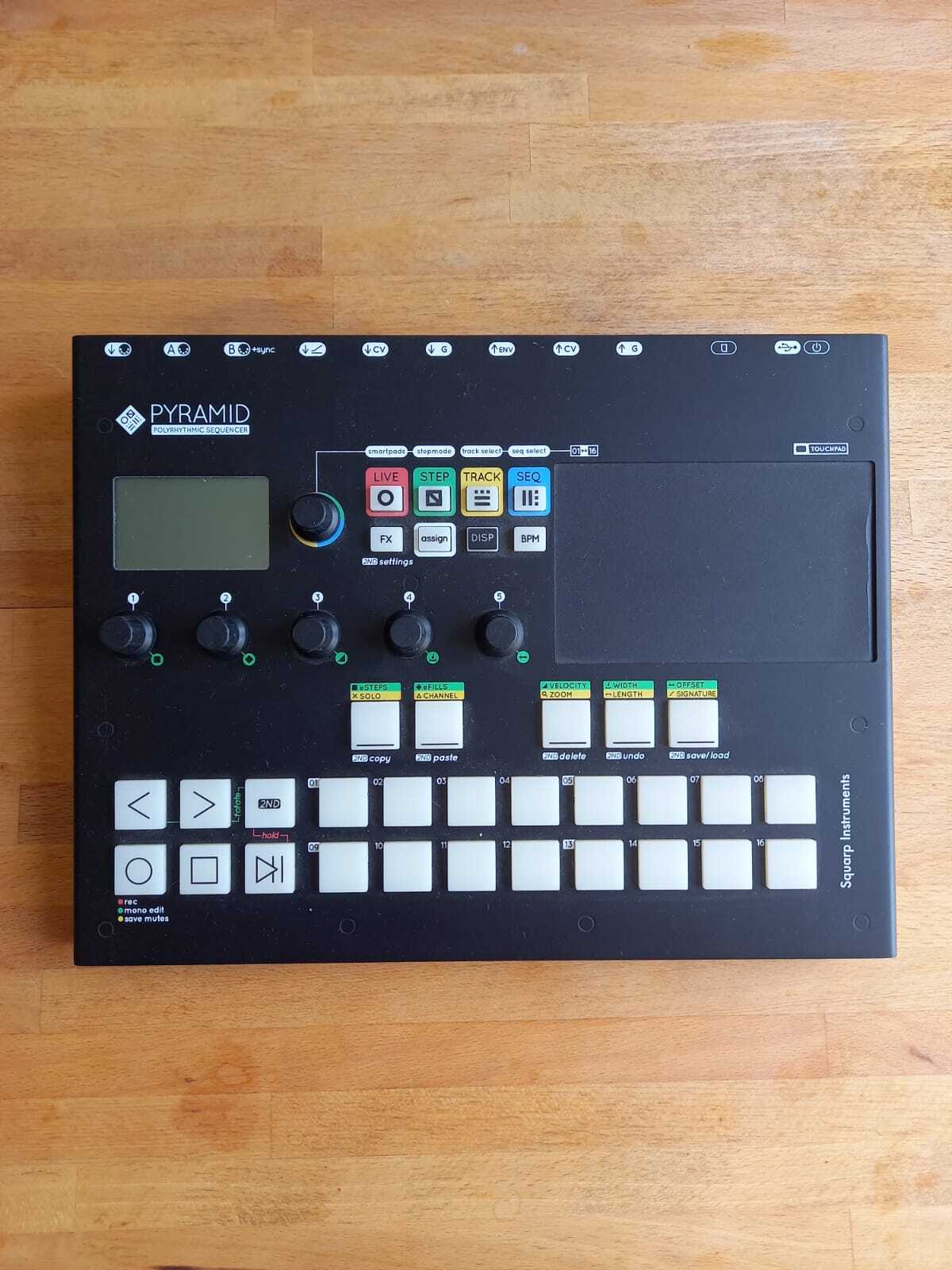 Vends séquenceur Pyramid (Squarp Instruments)