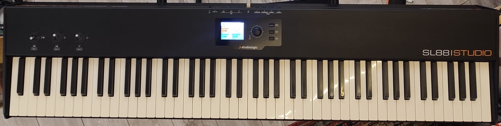 Vends Clavier maitre SL88 Studio - Studiologic