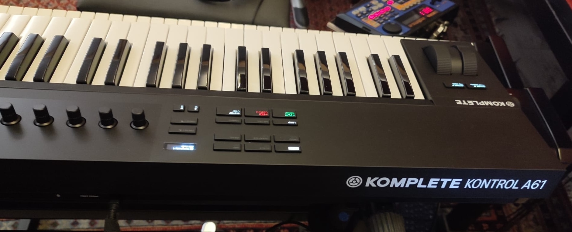 Native Instruments Komplete Kontrol A61 (8076)