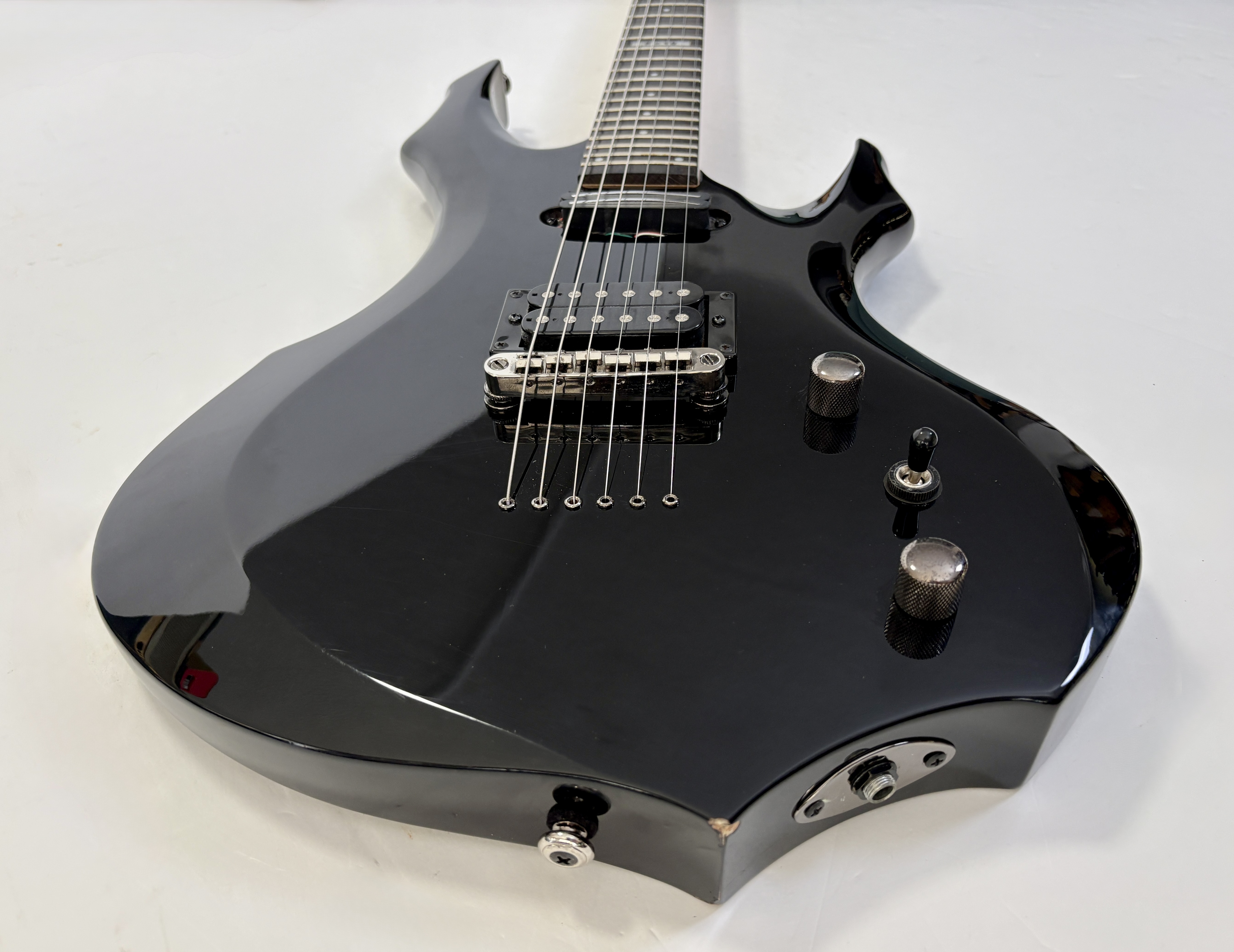 LTD F-10 (80937)