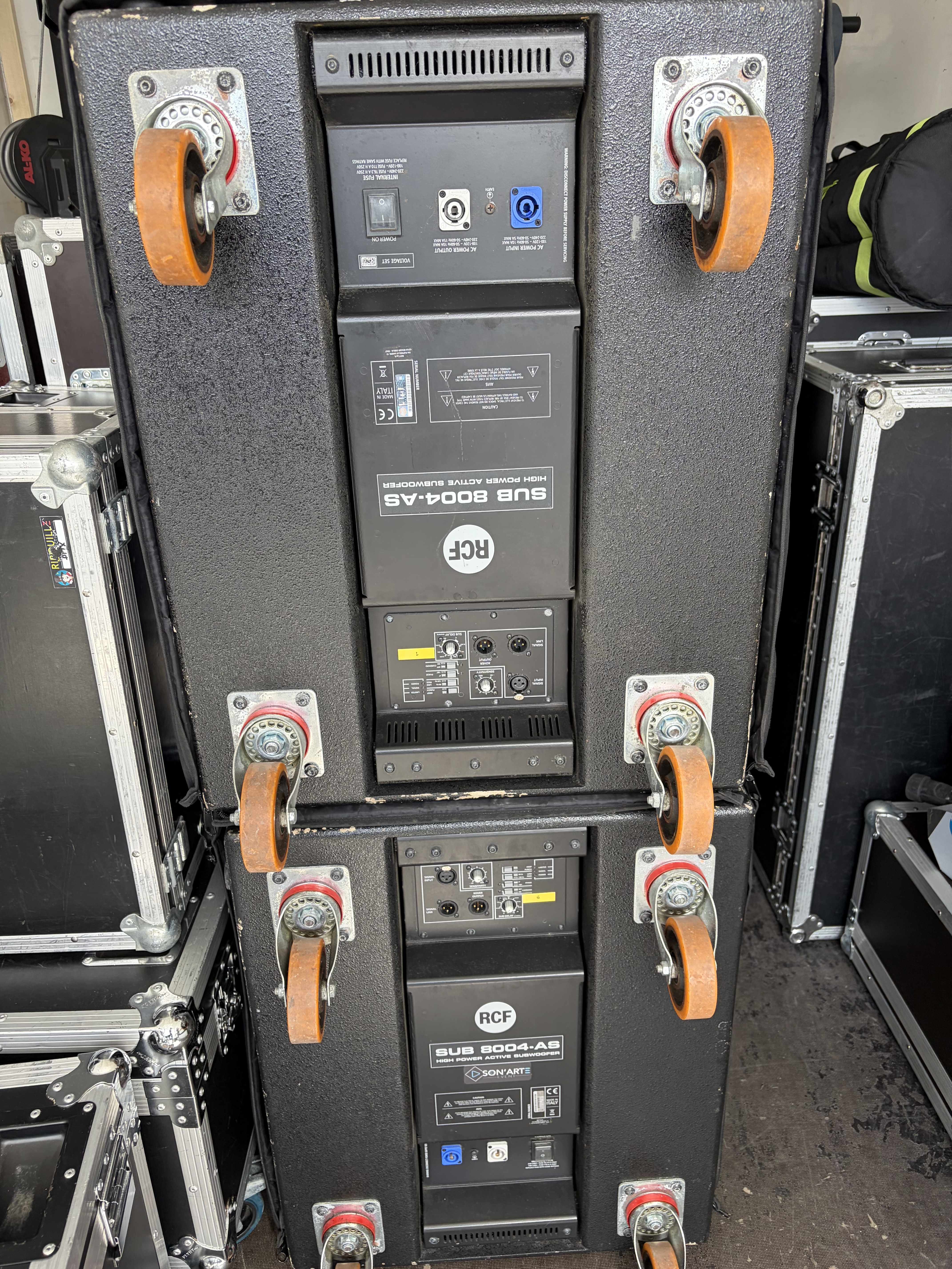 Vends 6 RCF SUB 8004-AS
