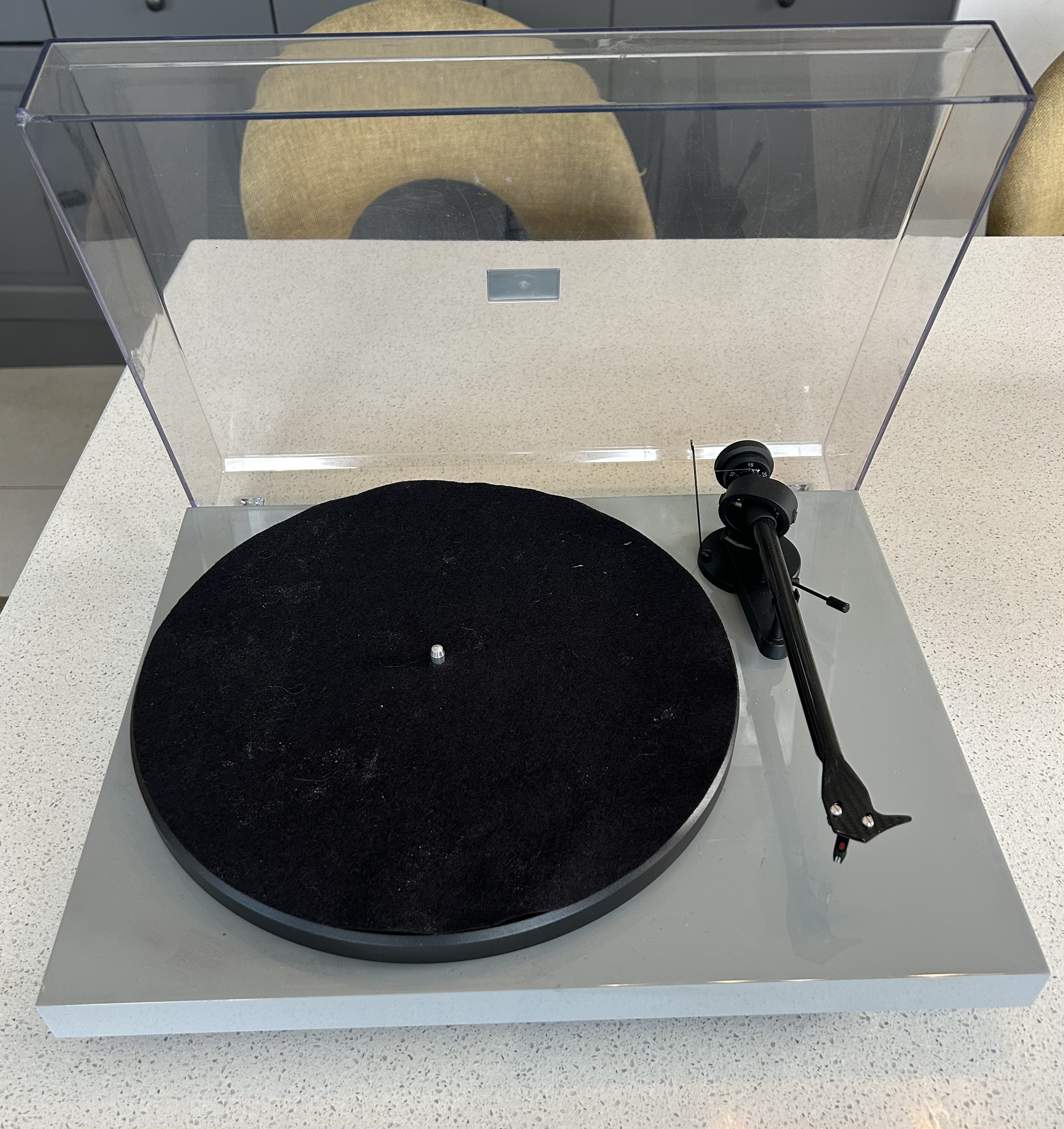 Platine vinyle Pro-Ject debut Carbon EVO