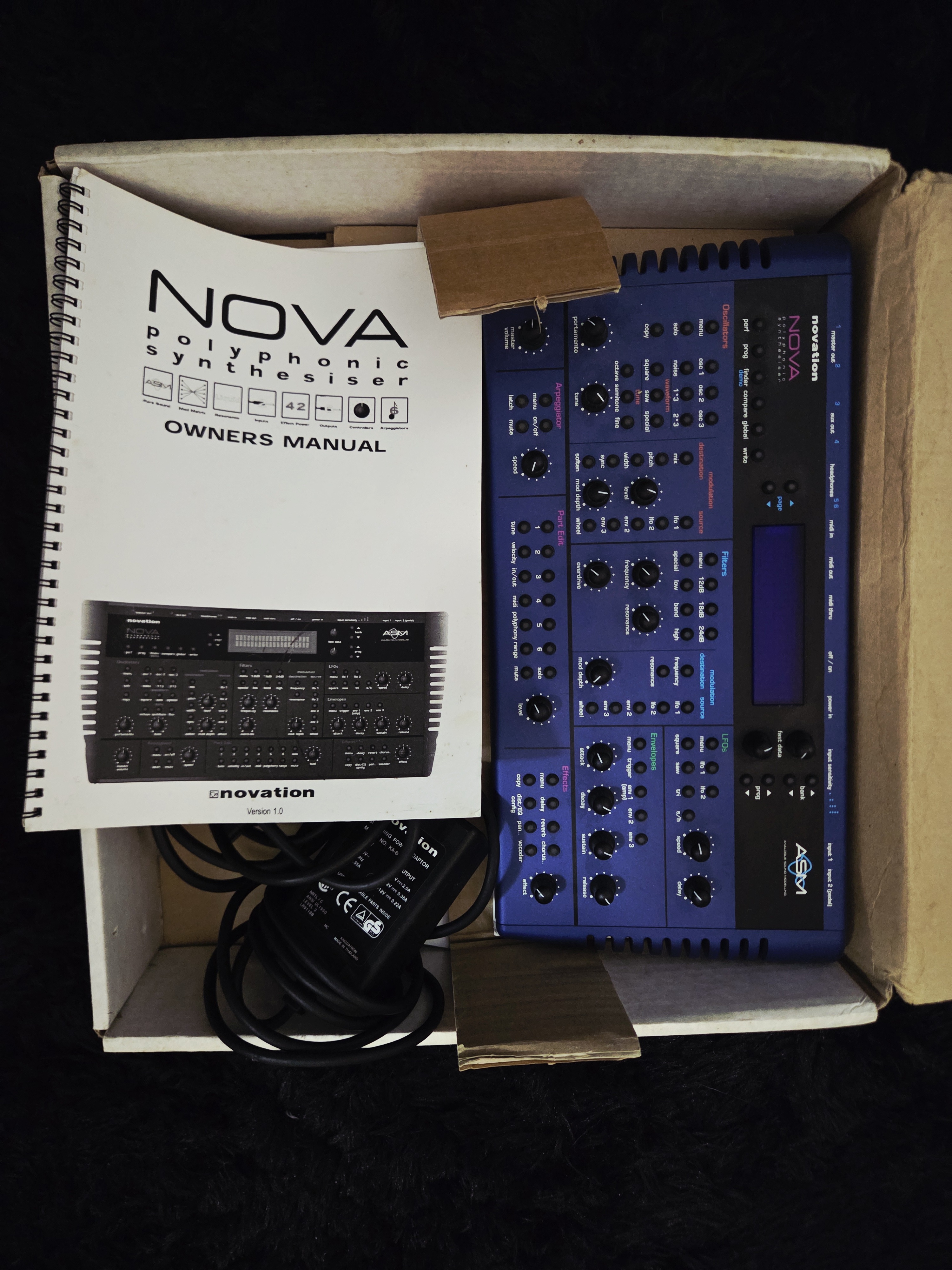 Nova polyphonique synthetiseur 