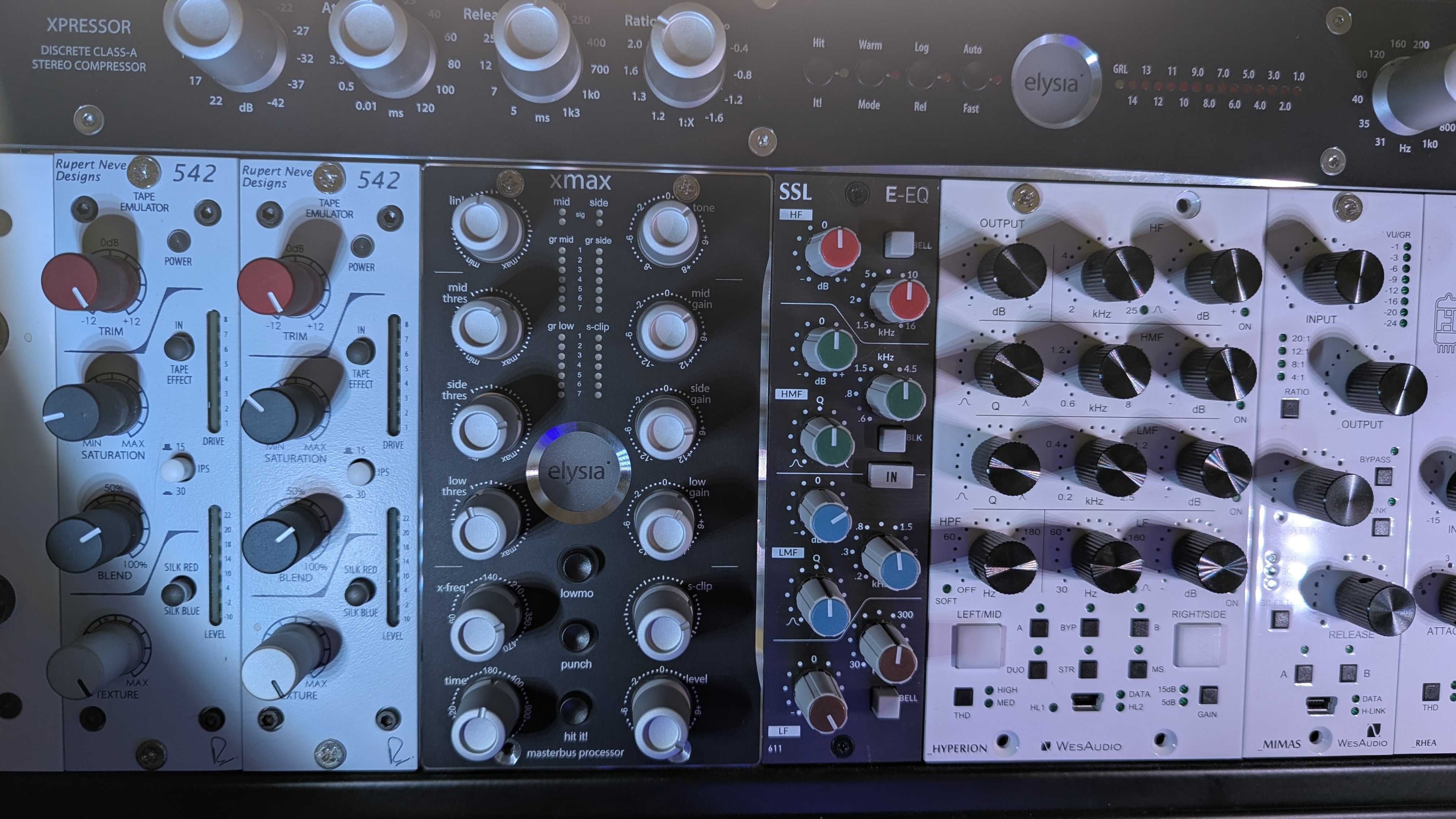 Elysia xmax 500