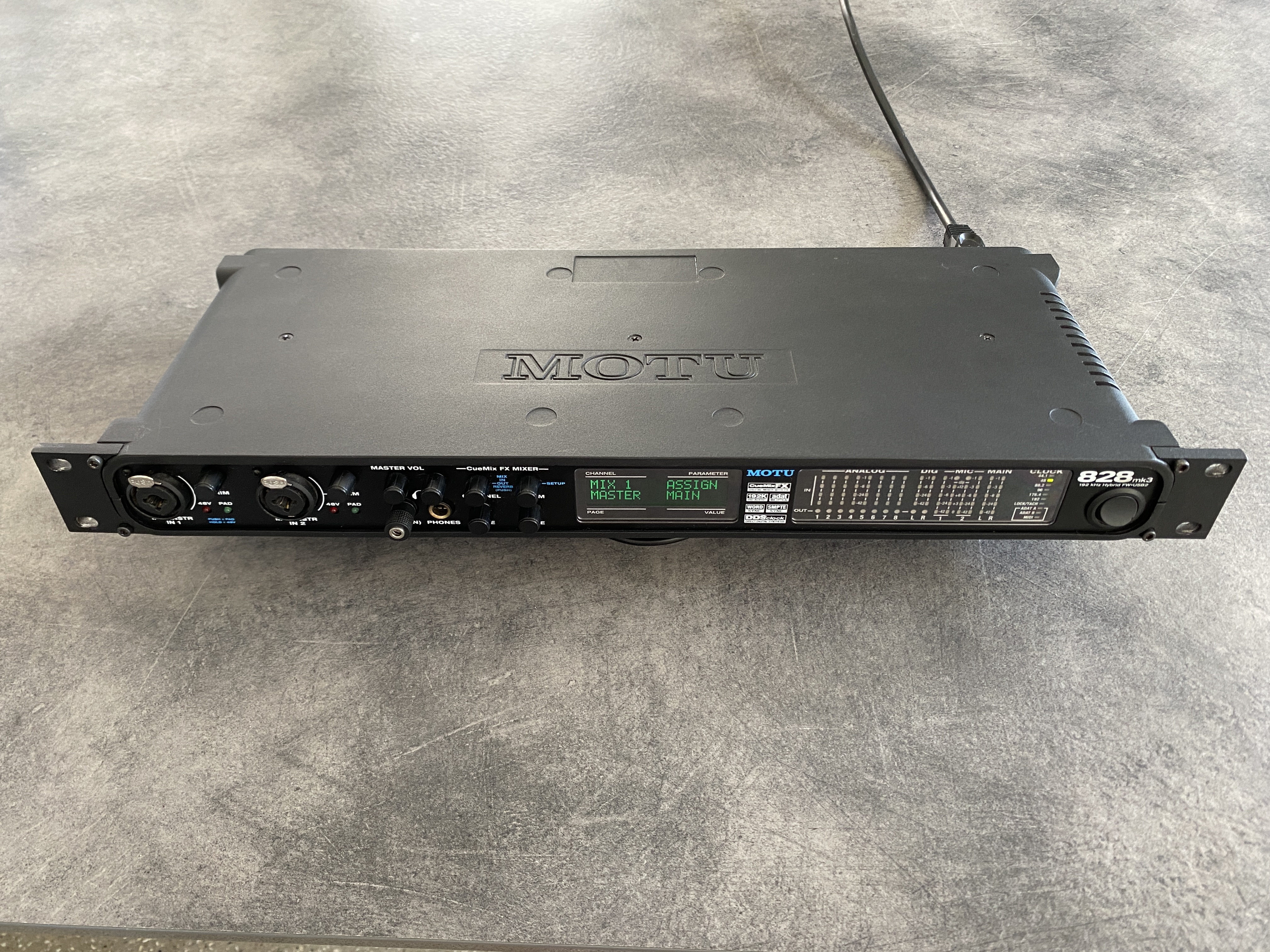 Vends Motu 828 mk3 Hybrid