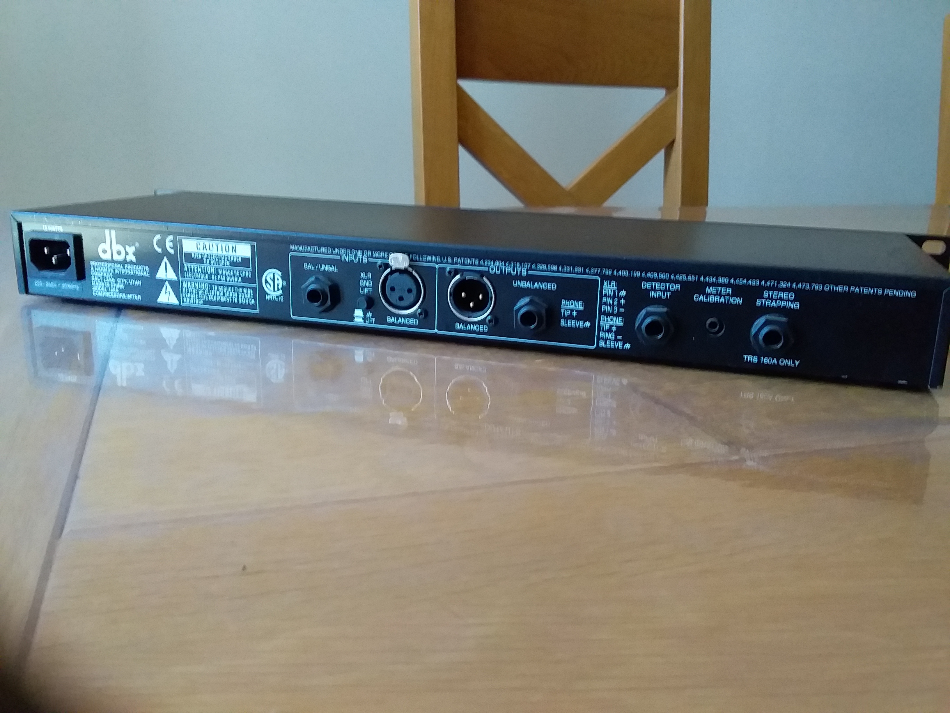 dbx 160A (972)