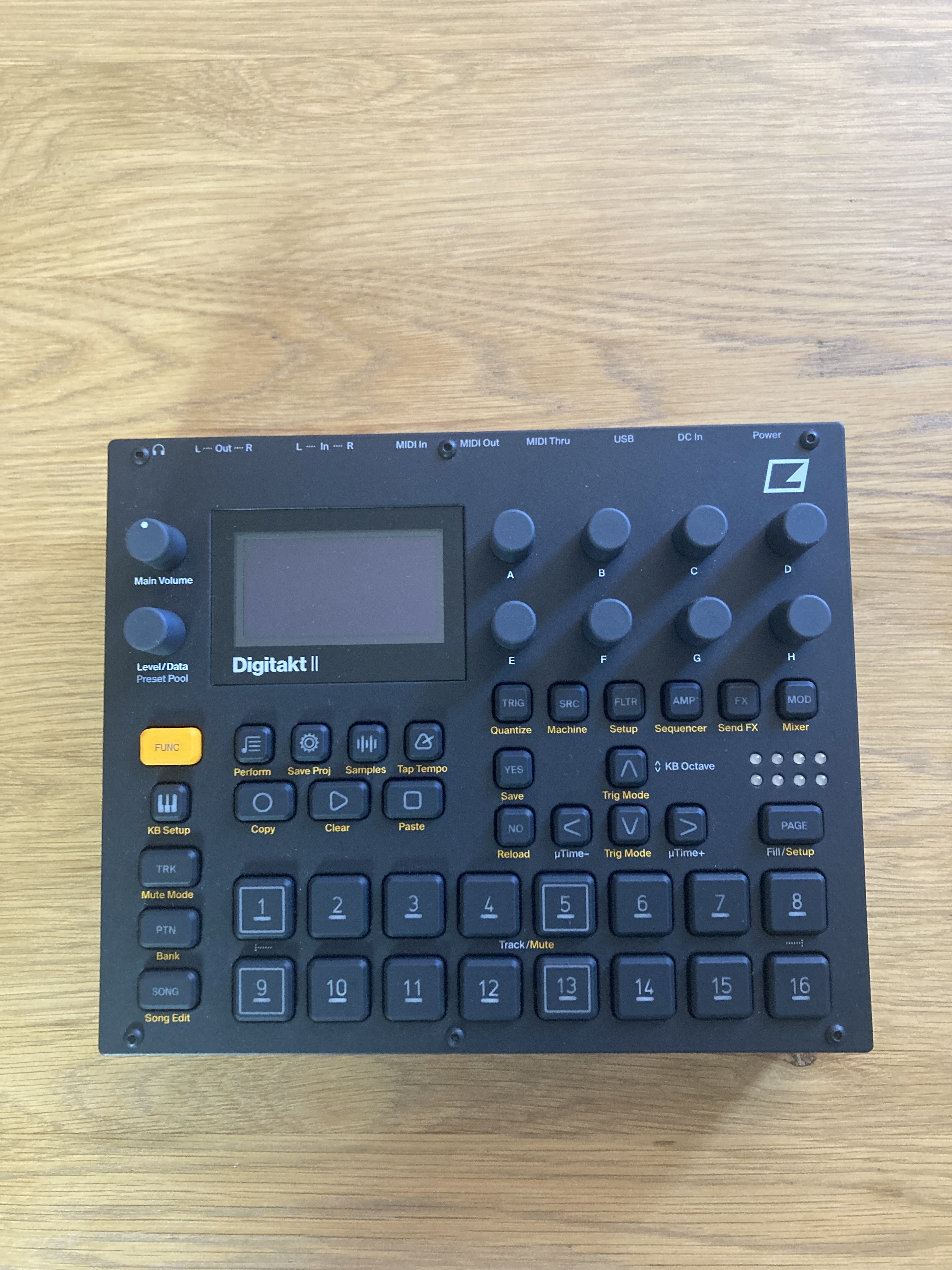 vends DIGITAKT II NEUF / IMMACULÉ