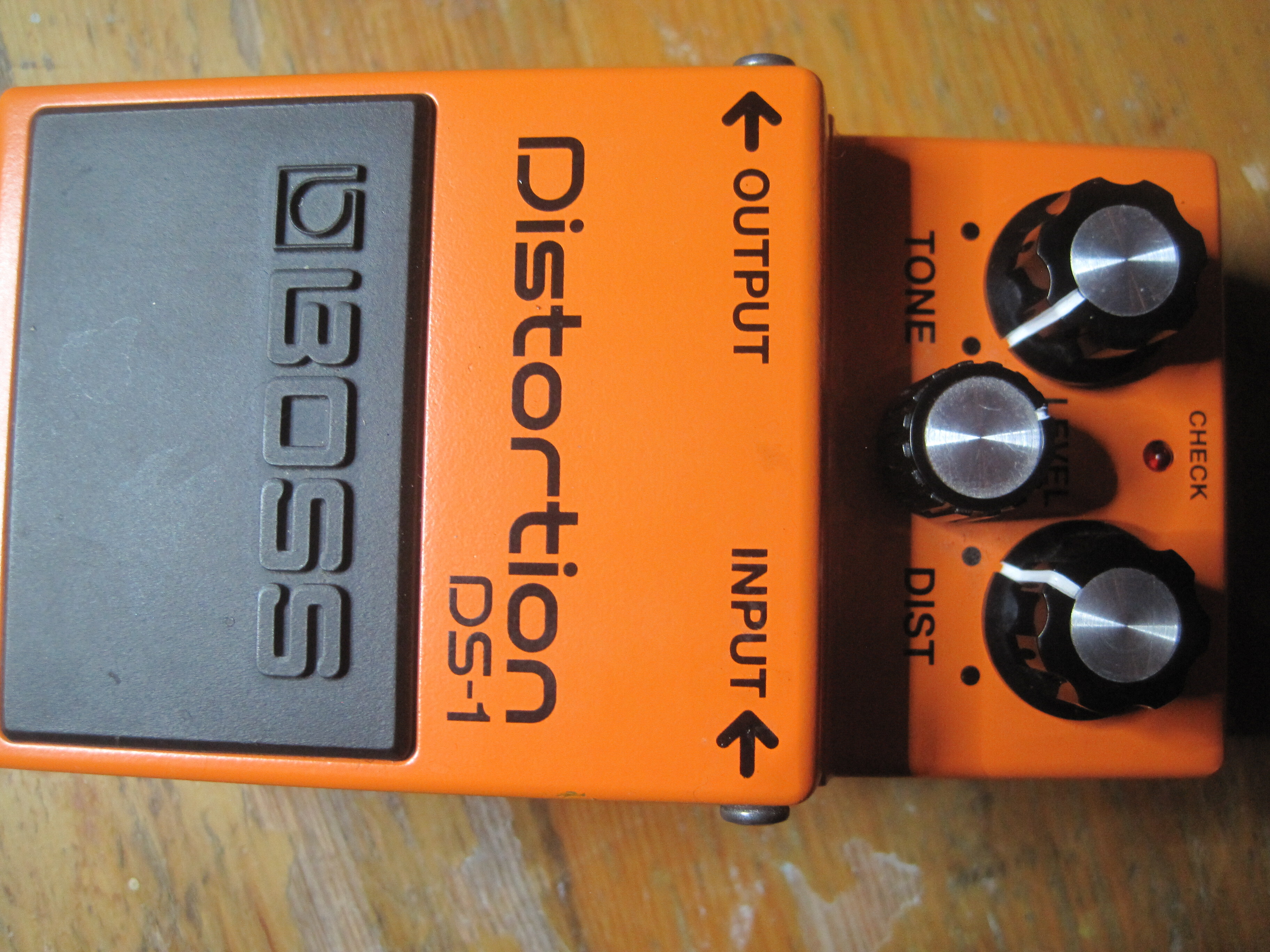 Boss ds 01