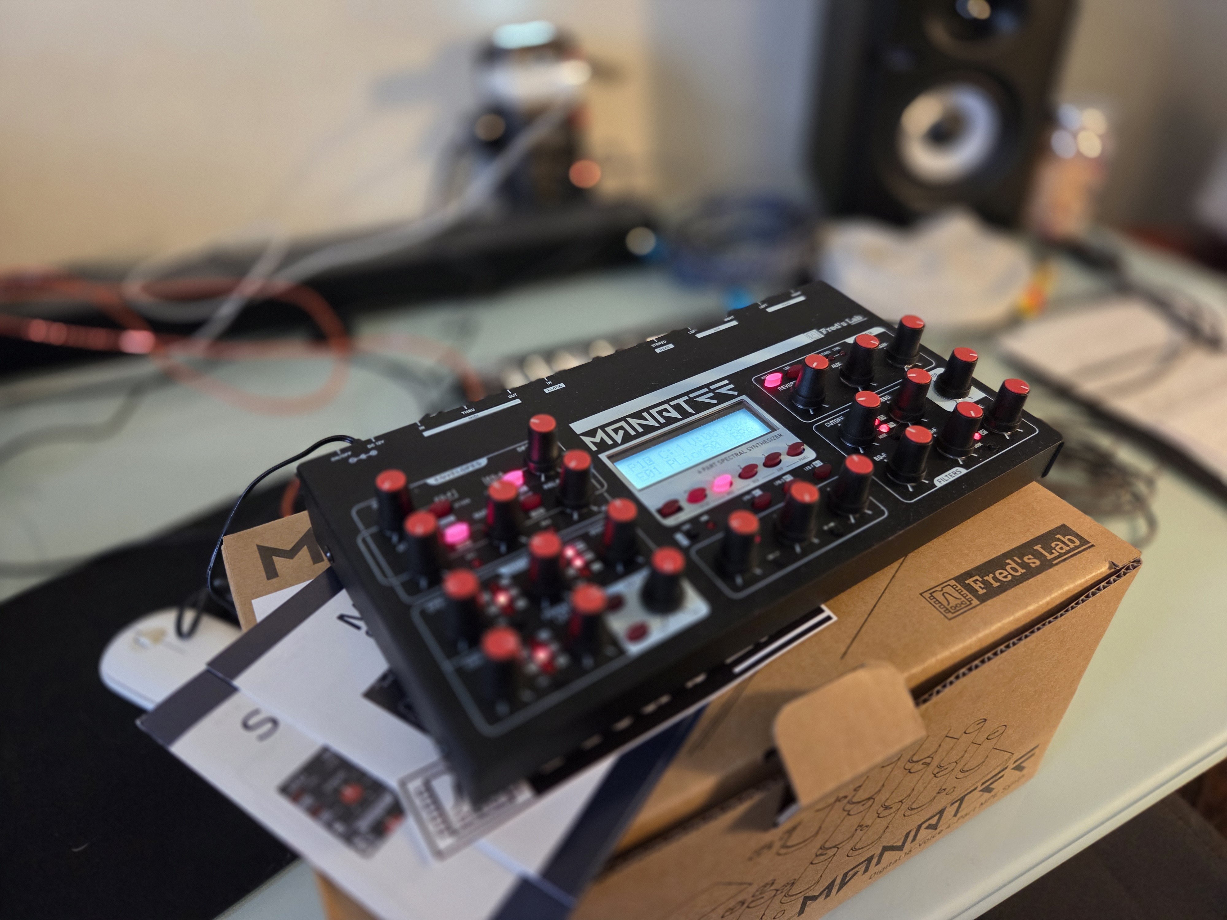 Vends synthé Manatee de Fred's Lab