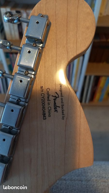 Squier Paranormal Super-Sonic (32108)