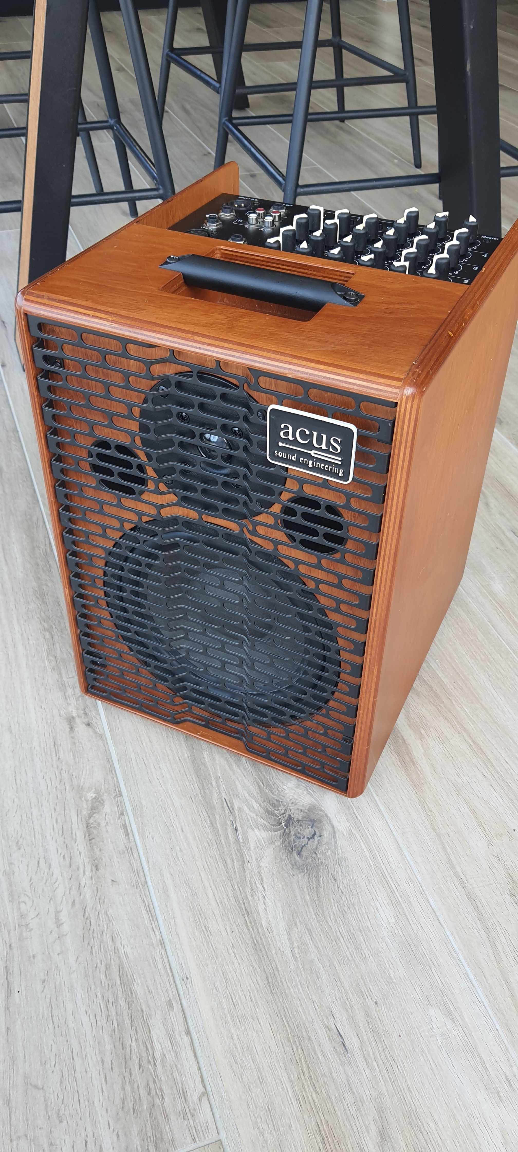 Amplificateur Acus OneforStrings 8 Bois