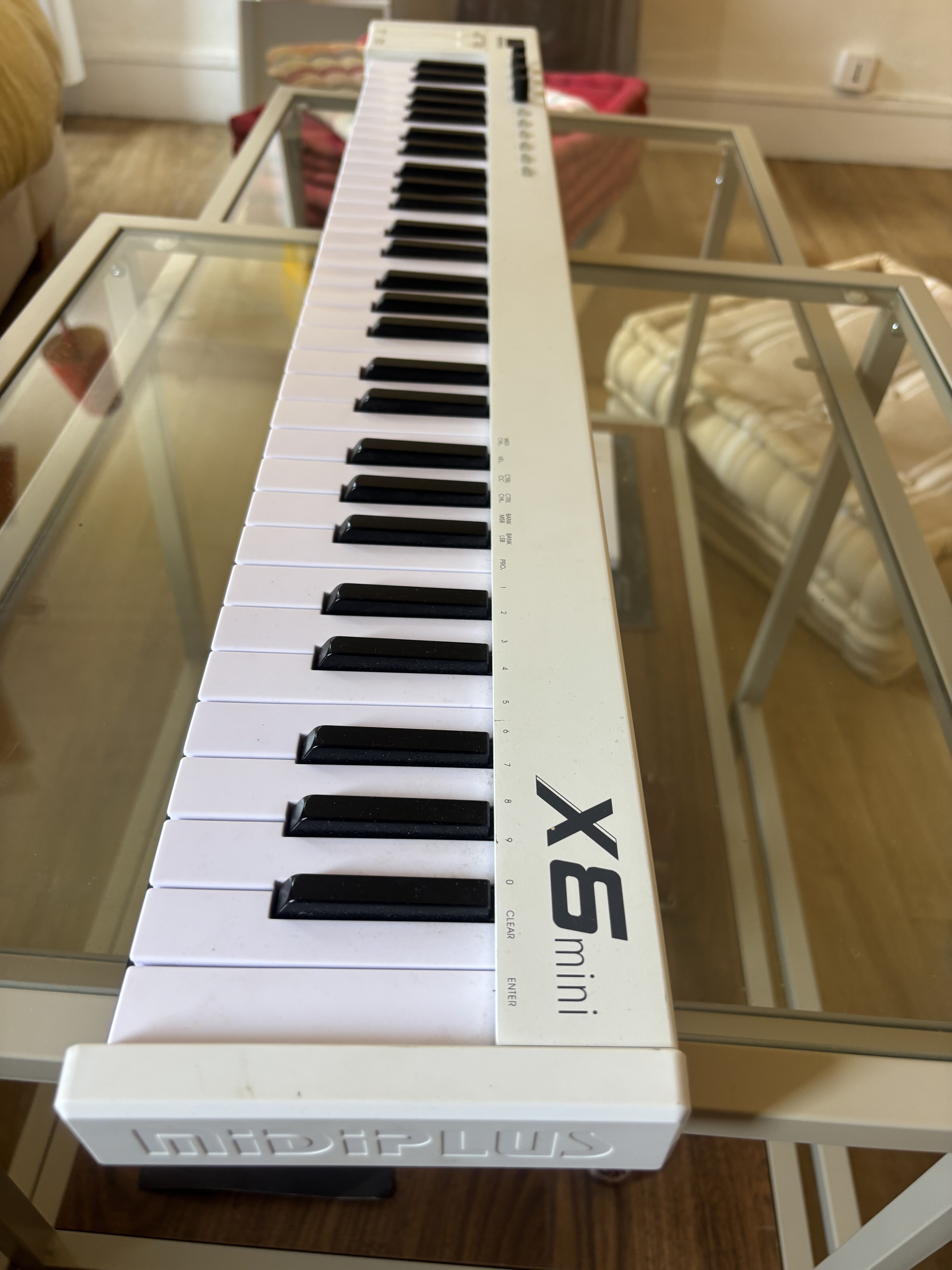 Midiplus X6 Mini (8730)