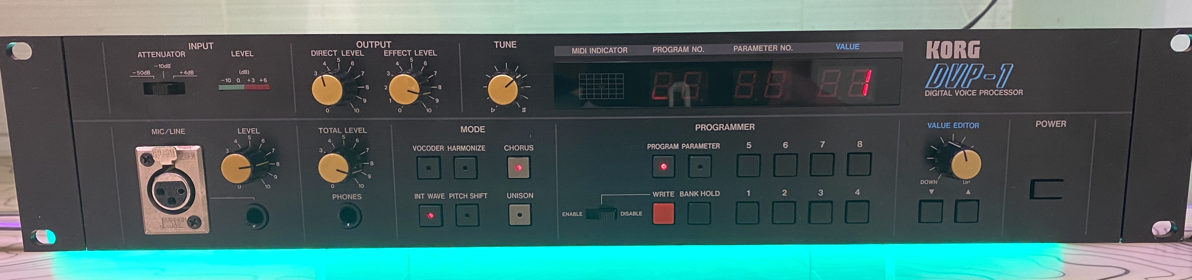 Vocodeur KORG DVP 1 comme neuf 100% fonctionnelle + manuel et adaptateur