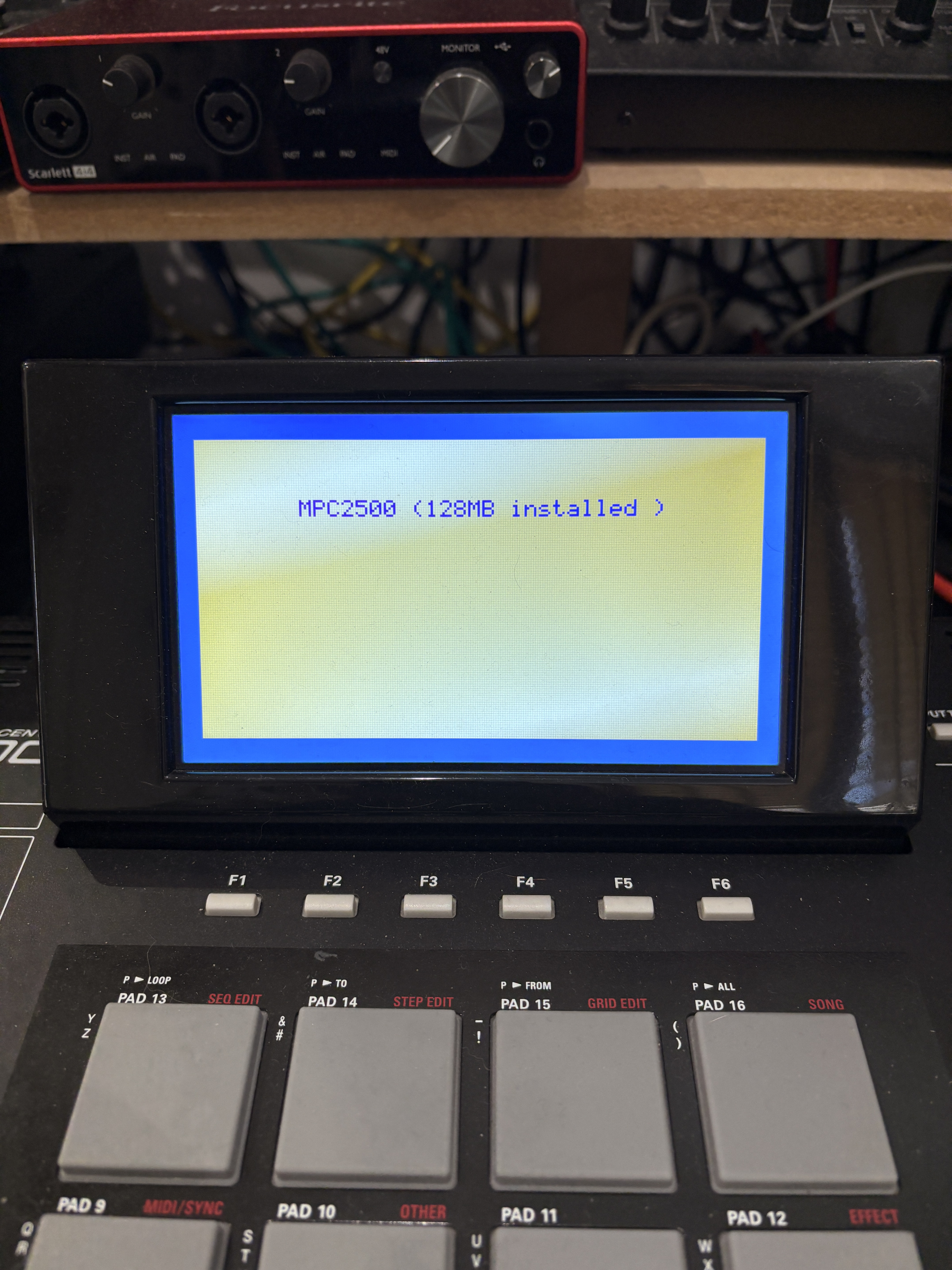 Akai Professional MPC2500 (65066)