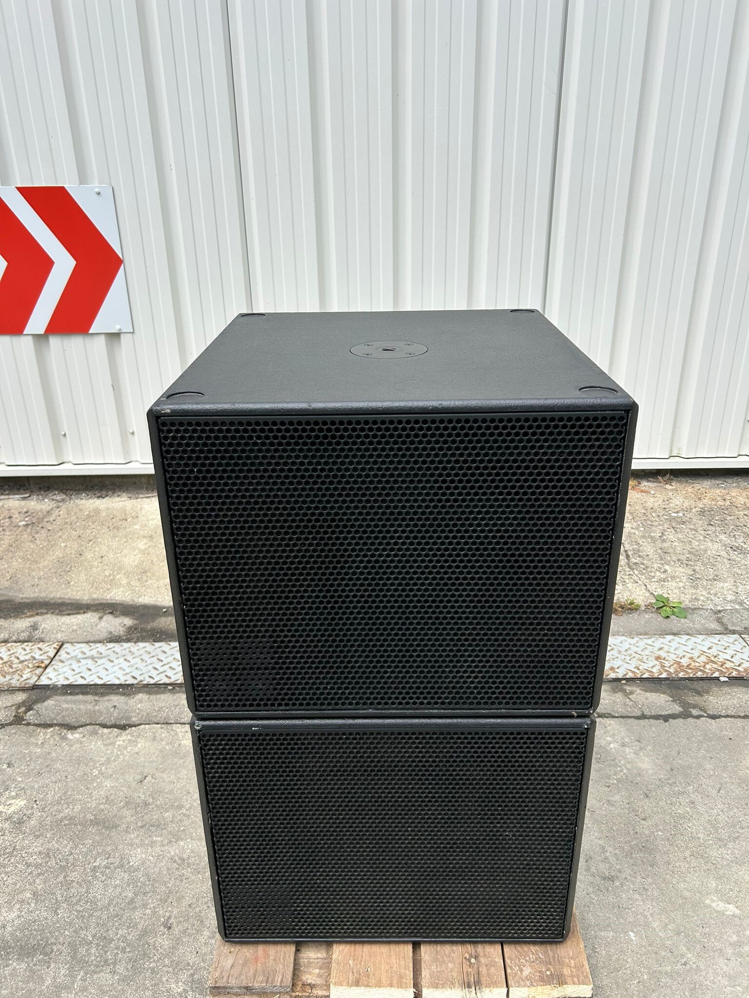 d&b Audiotechnik E15X-SUB