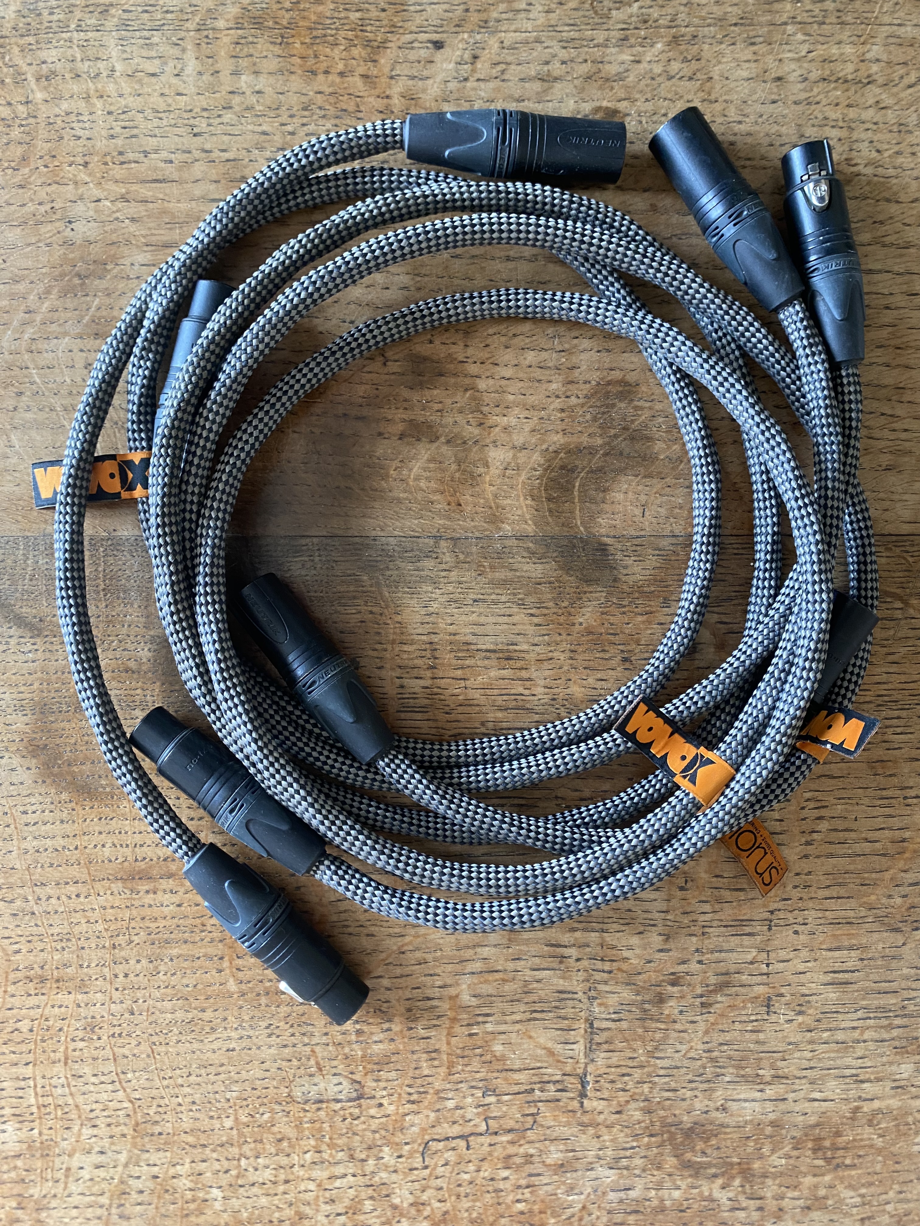 Lot de 4 cables Vovox sonorus direct 1M