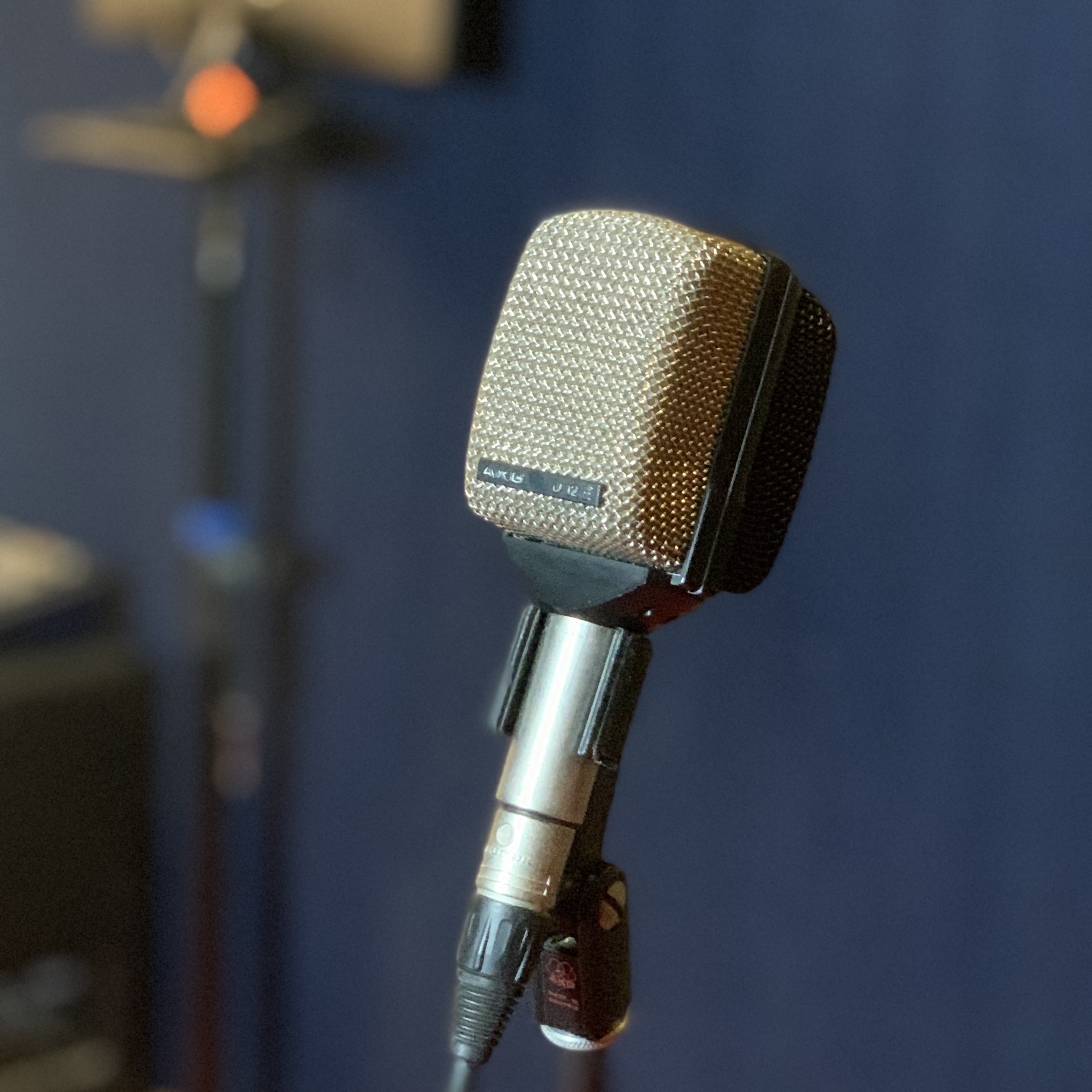 vends AKG D12E vintage