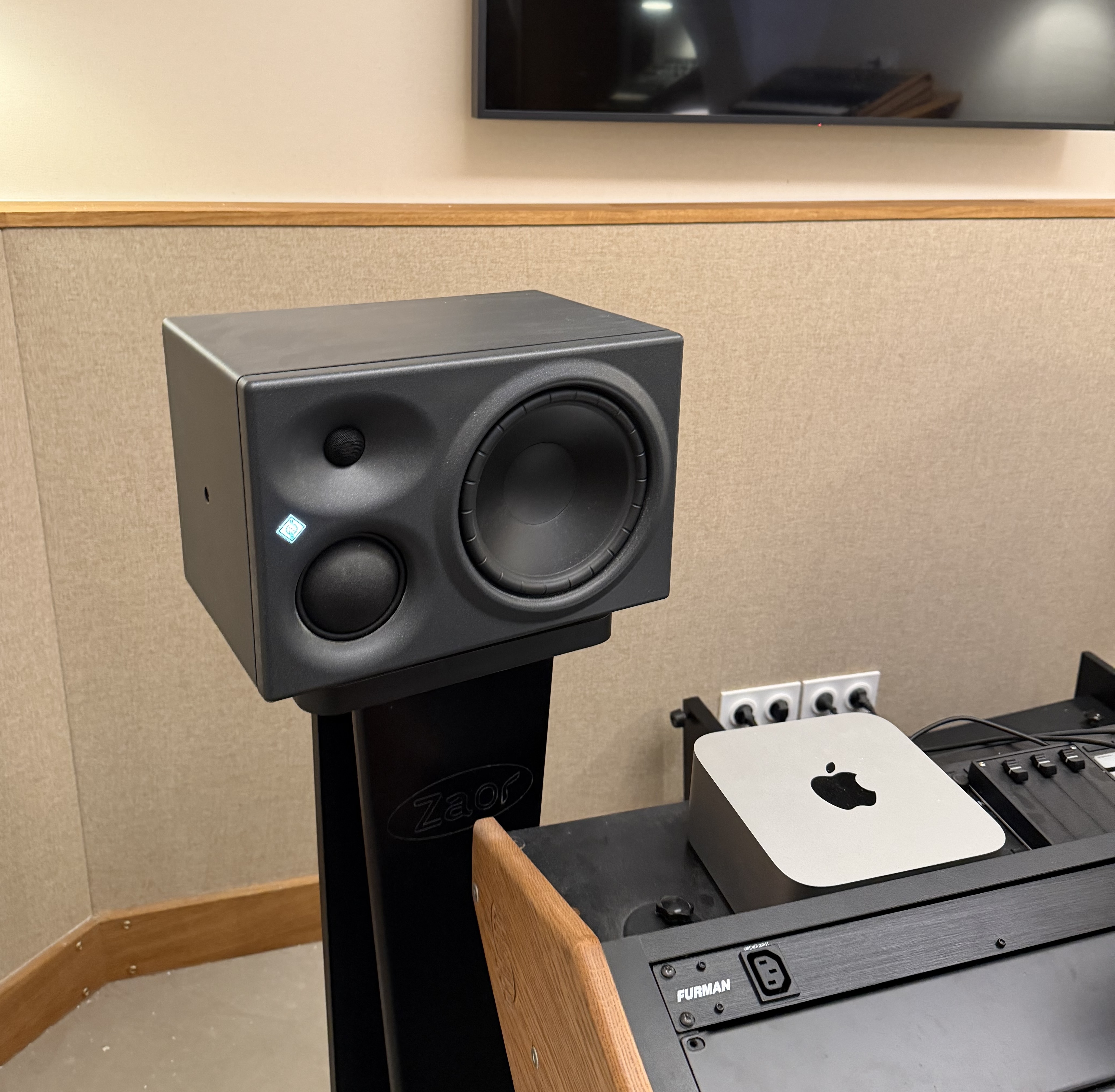 Neumann KH 310 A