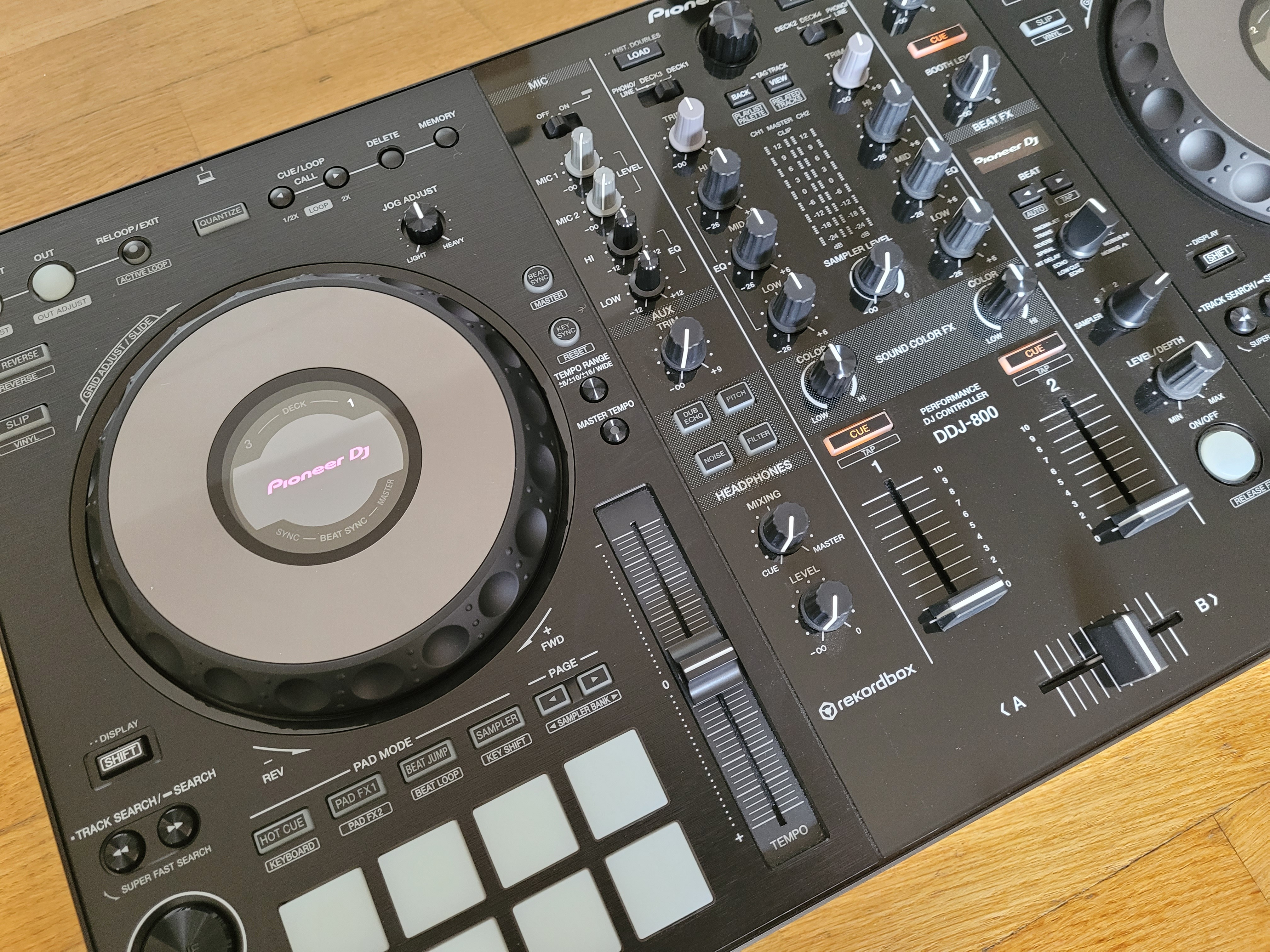 Pioneer DDJ-800 (75076)