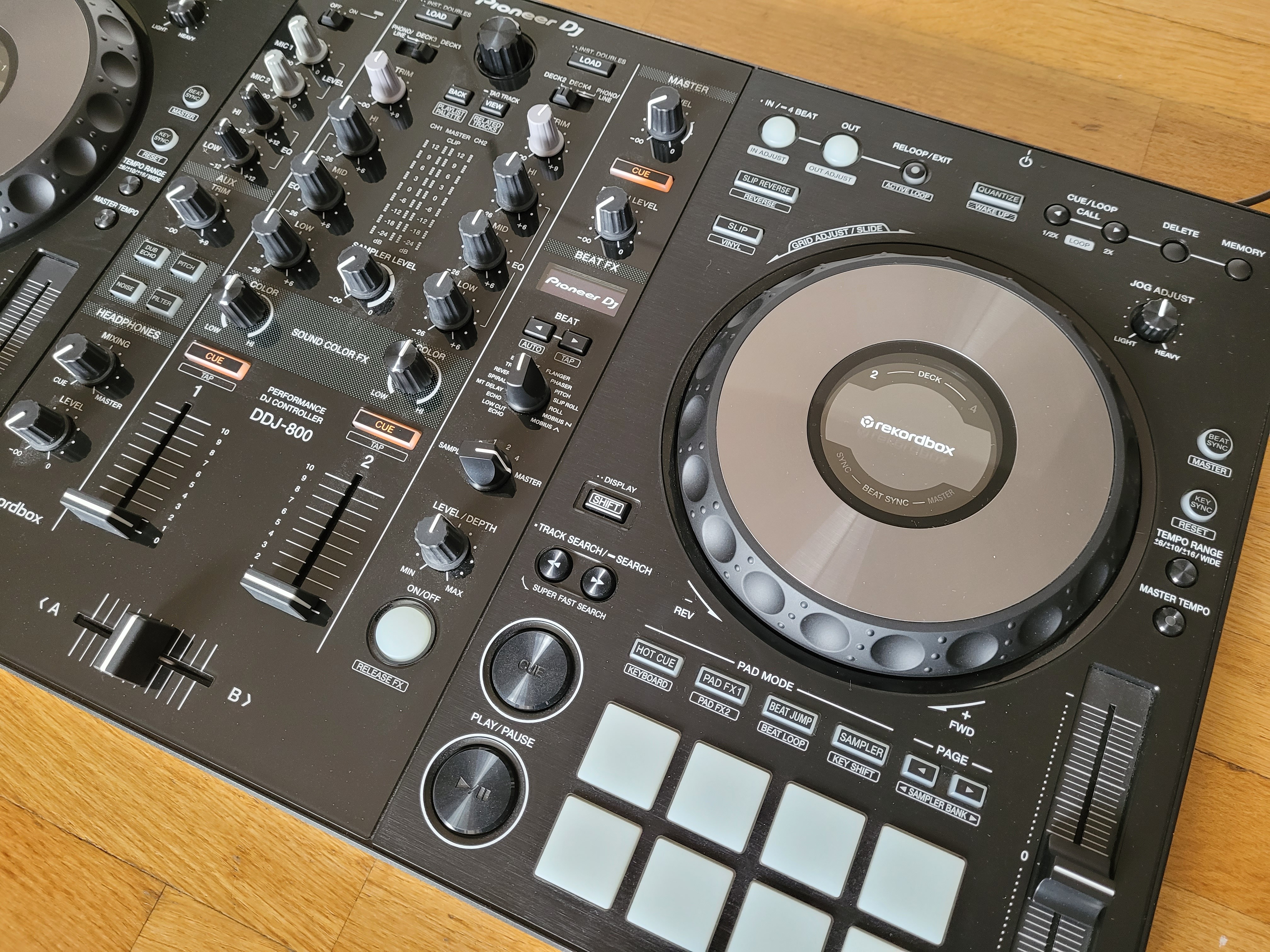 Pioneer DDJ-800 (44255)