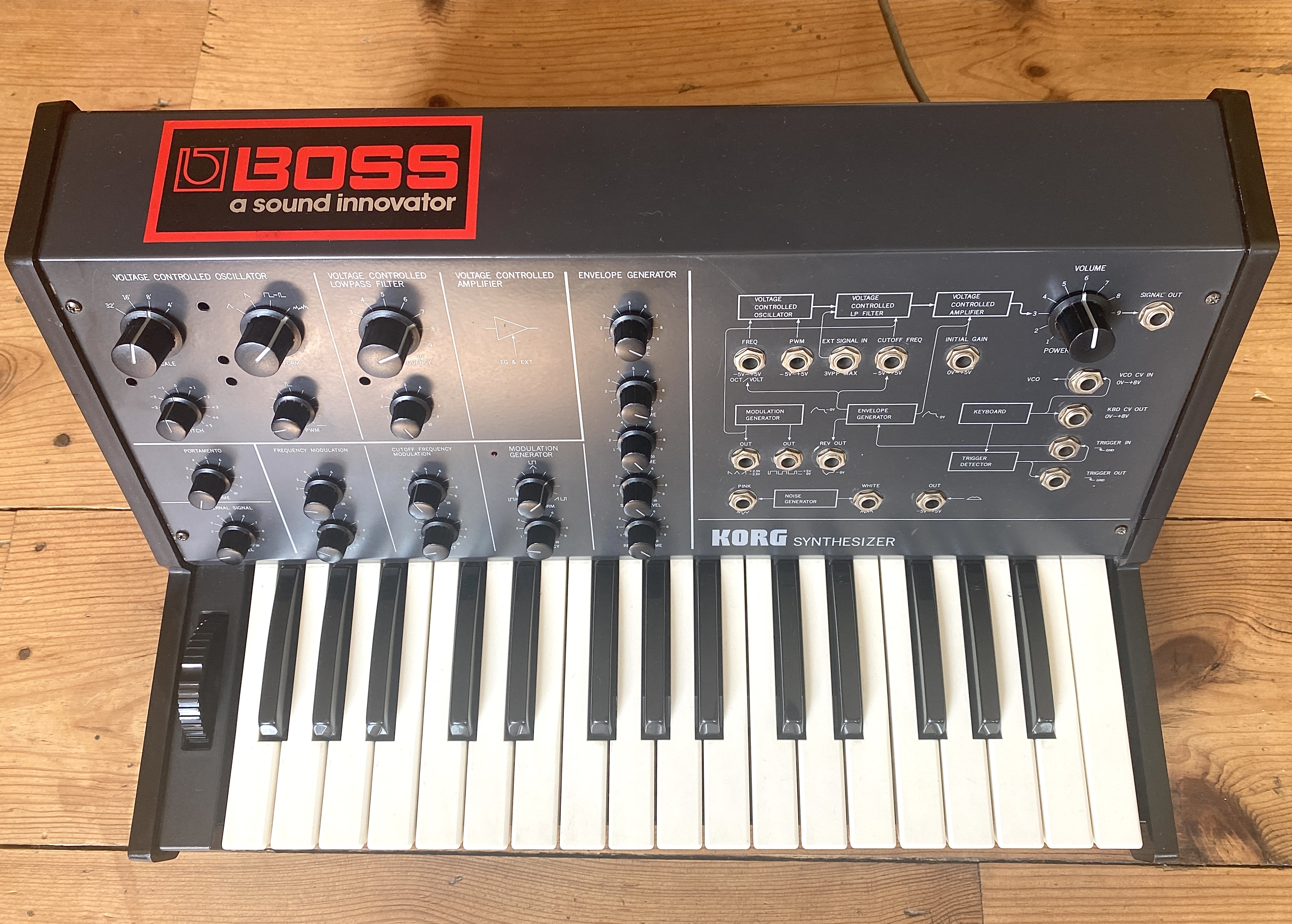 Korg MS-10 années 1970 - Noir - En parfait état de fonctionnement