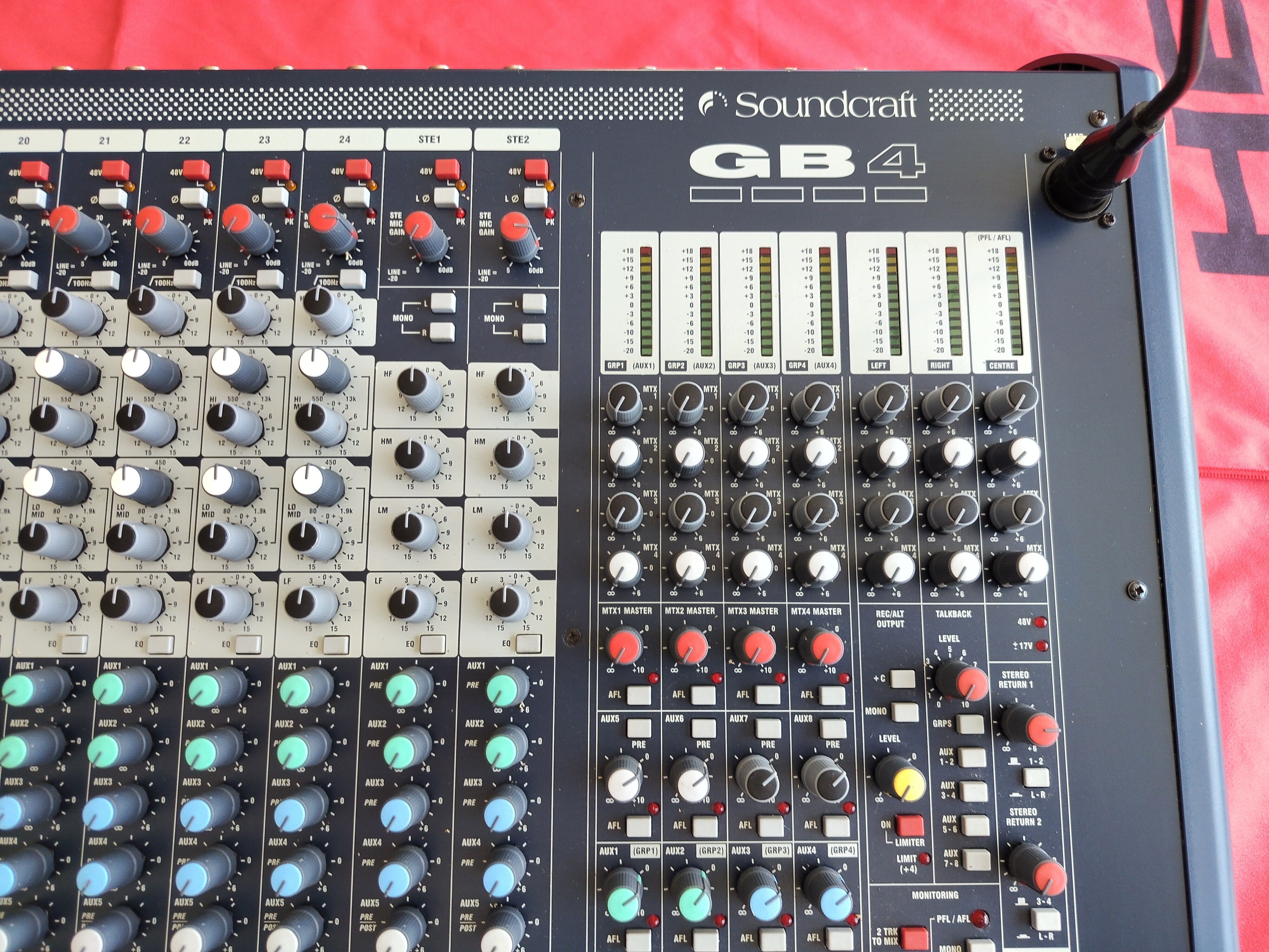 Soundcraft GB4-24