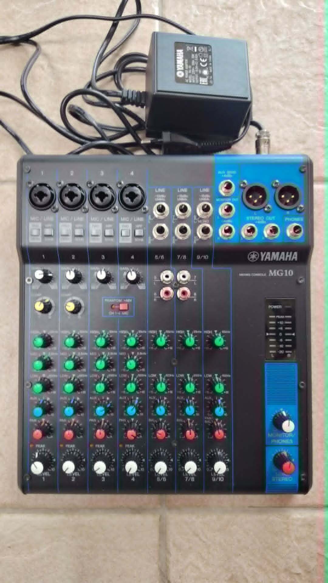 table mixage yamaha MG 10