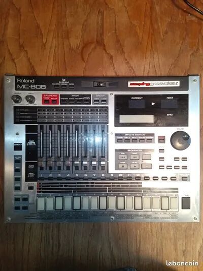 roland mc-808