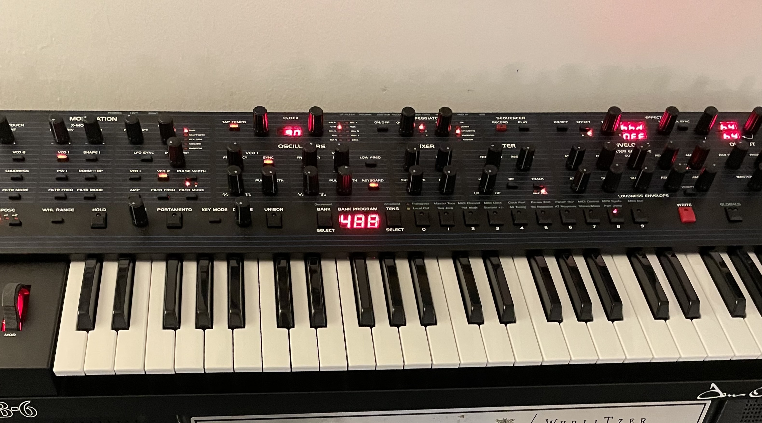 OB-6 très bon état avec case