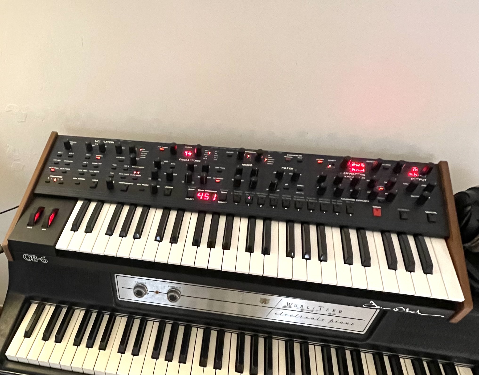 Dave Smith Instruments OB-6 (10558)