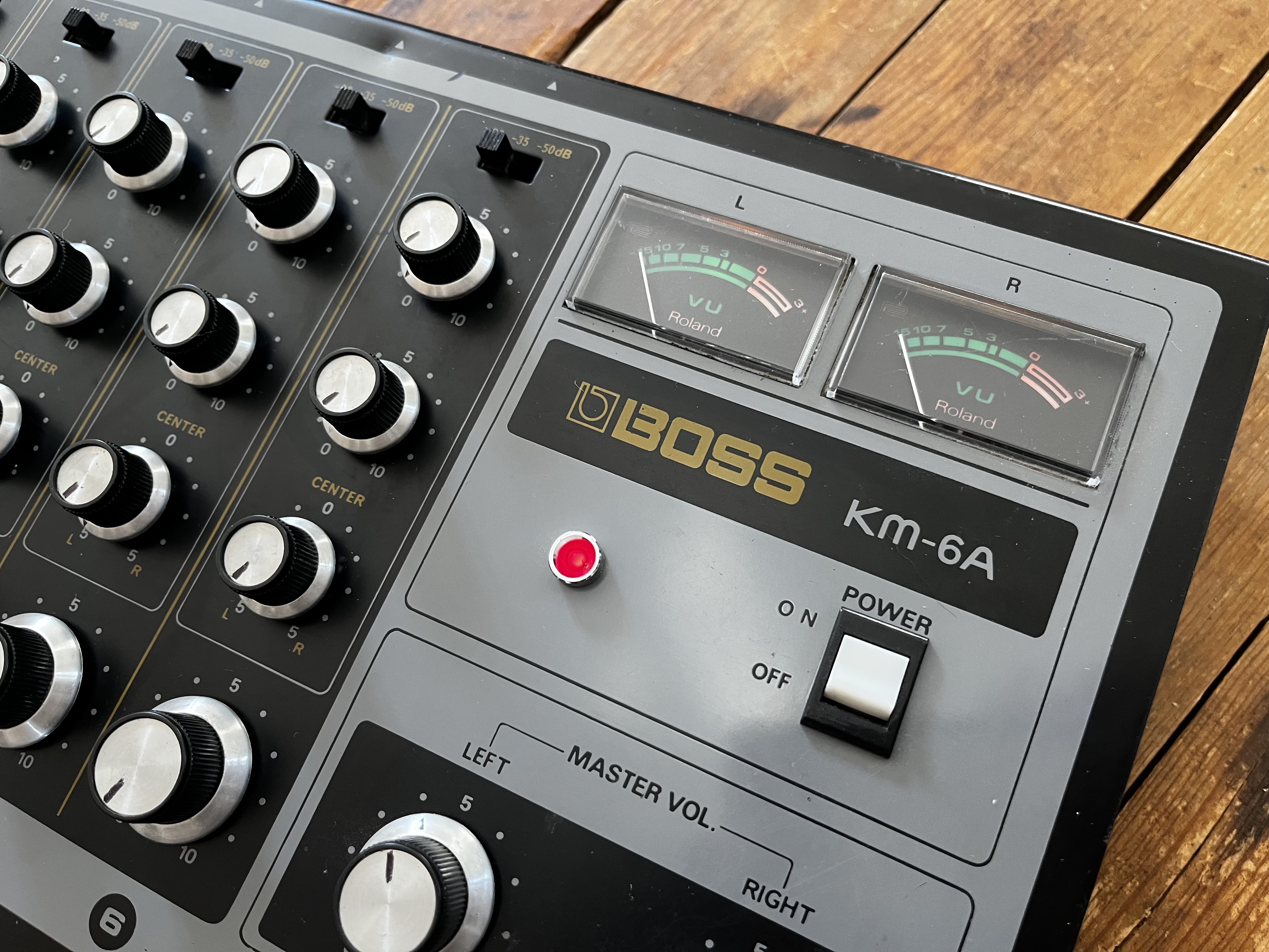 Boss KM-6A Mixer (45792)