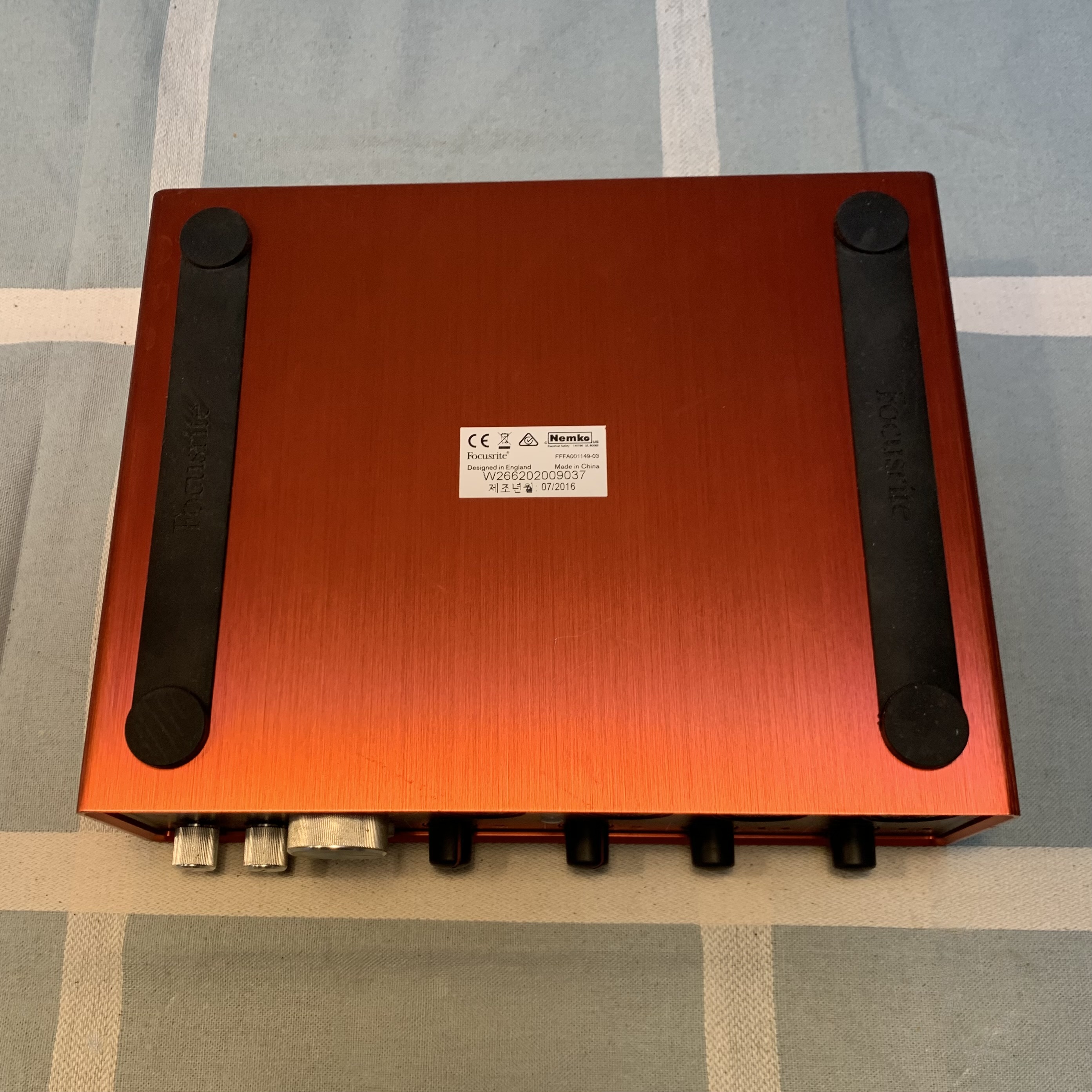FOCUSRITE Scarlett 18i16 02