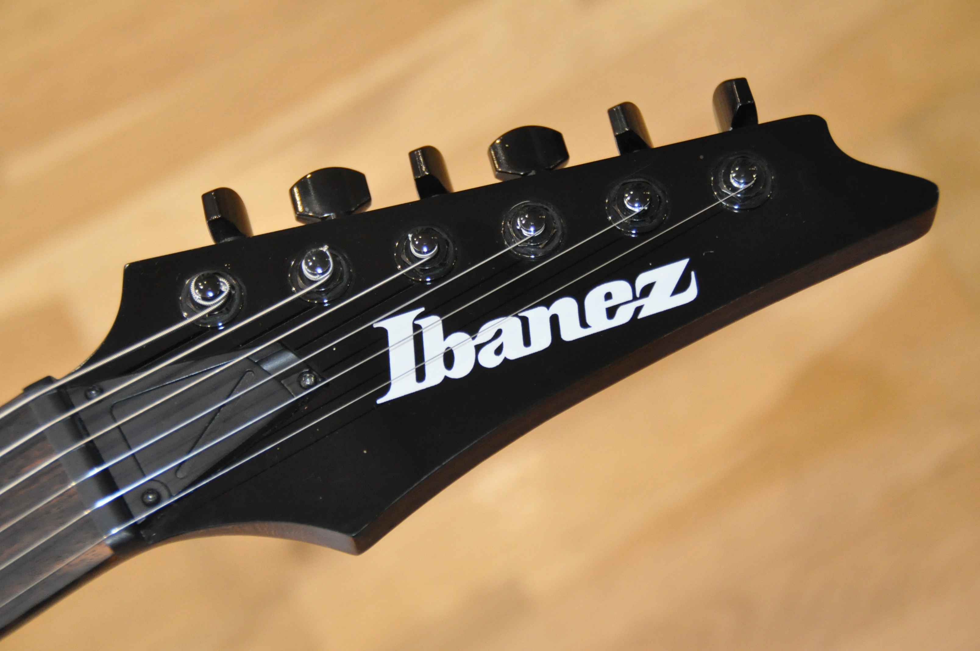 Ibanez RGD61ALA Axion Label (42944)