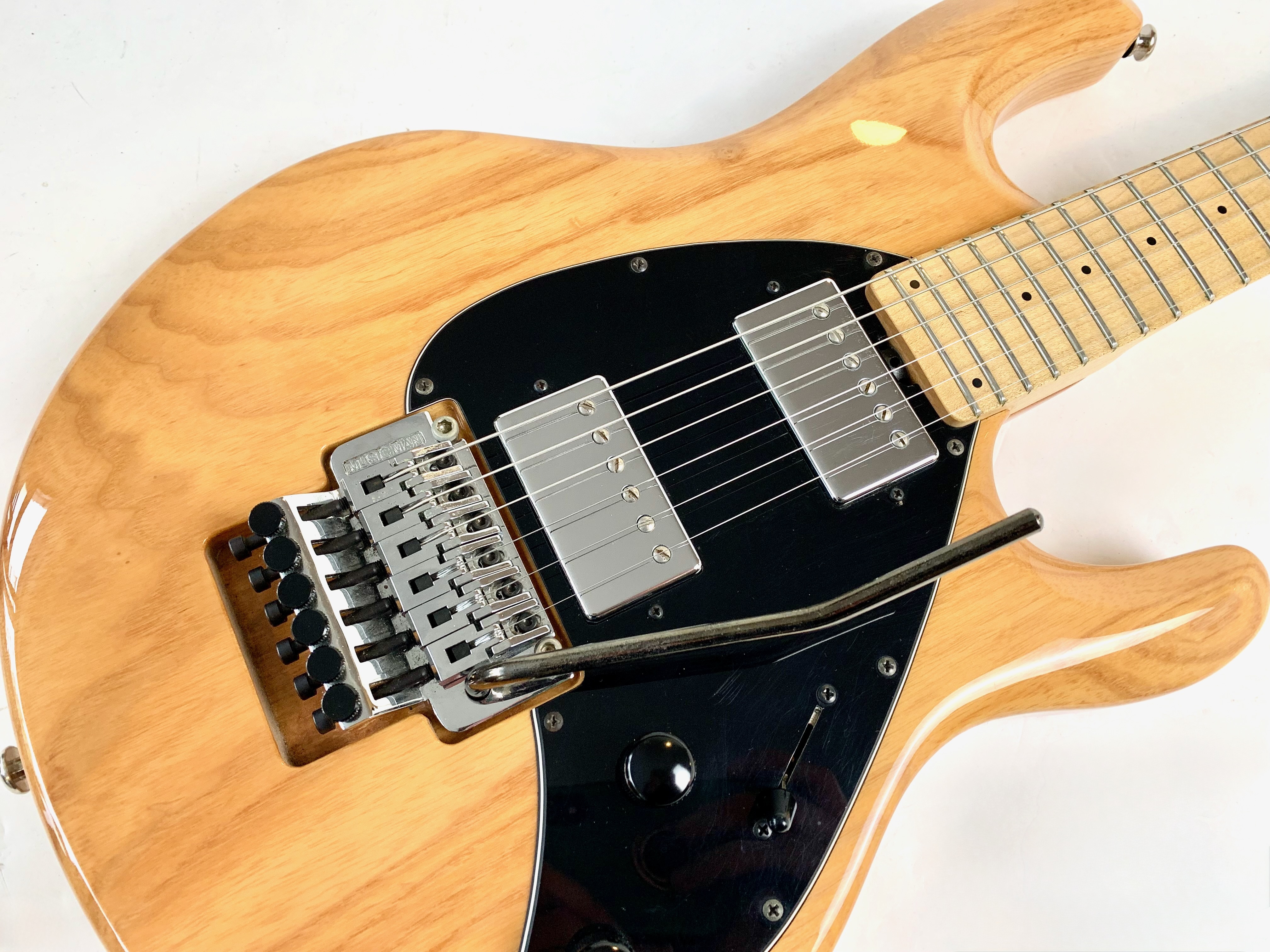 Music Man Silhouette HH (17649)