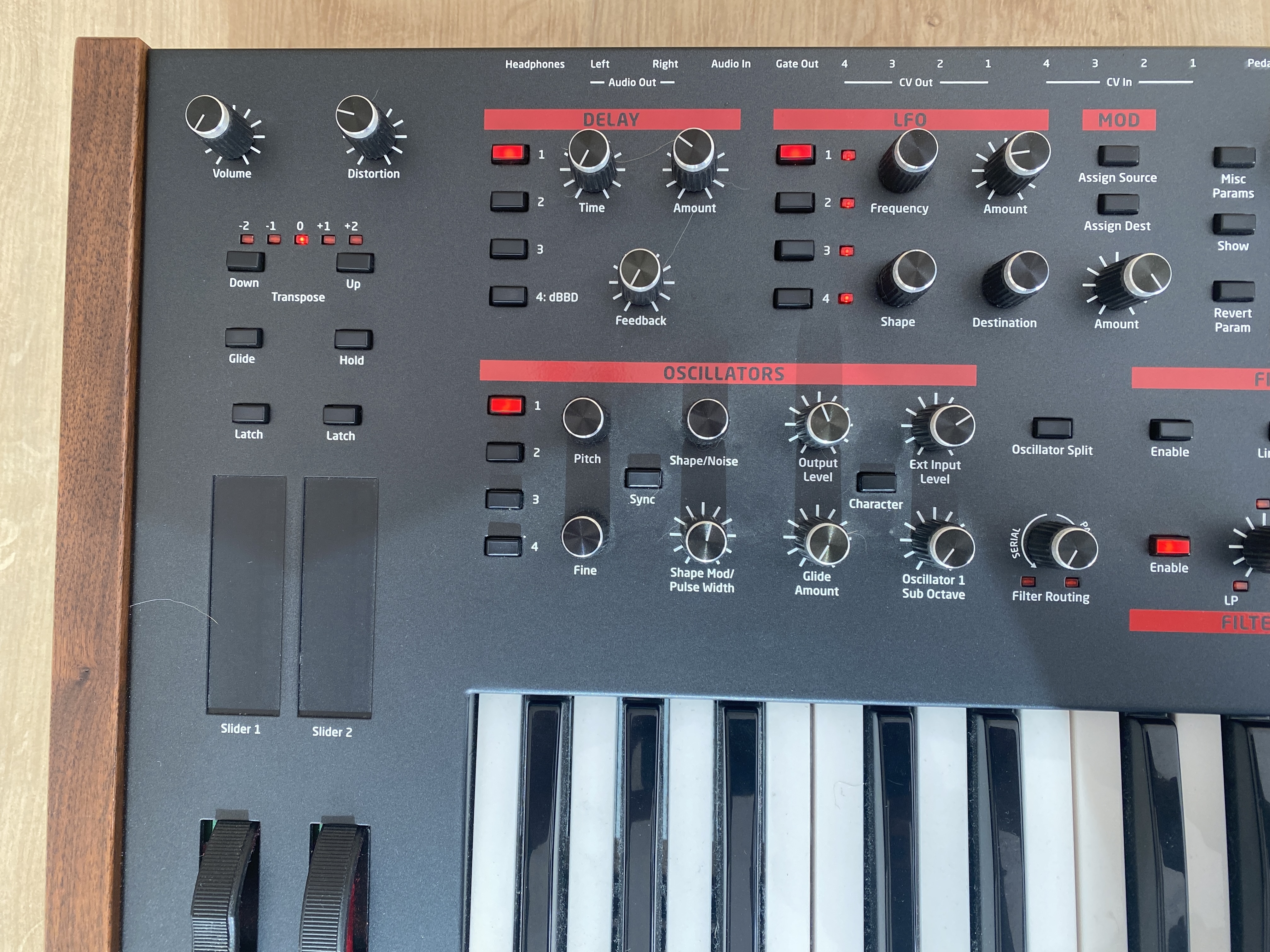 Dave Smith Instruments Pro 2 (849)