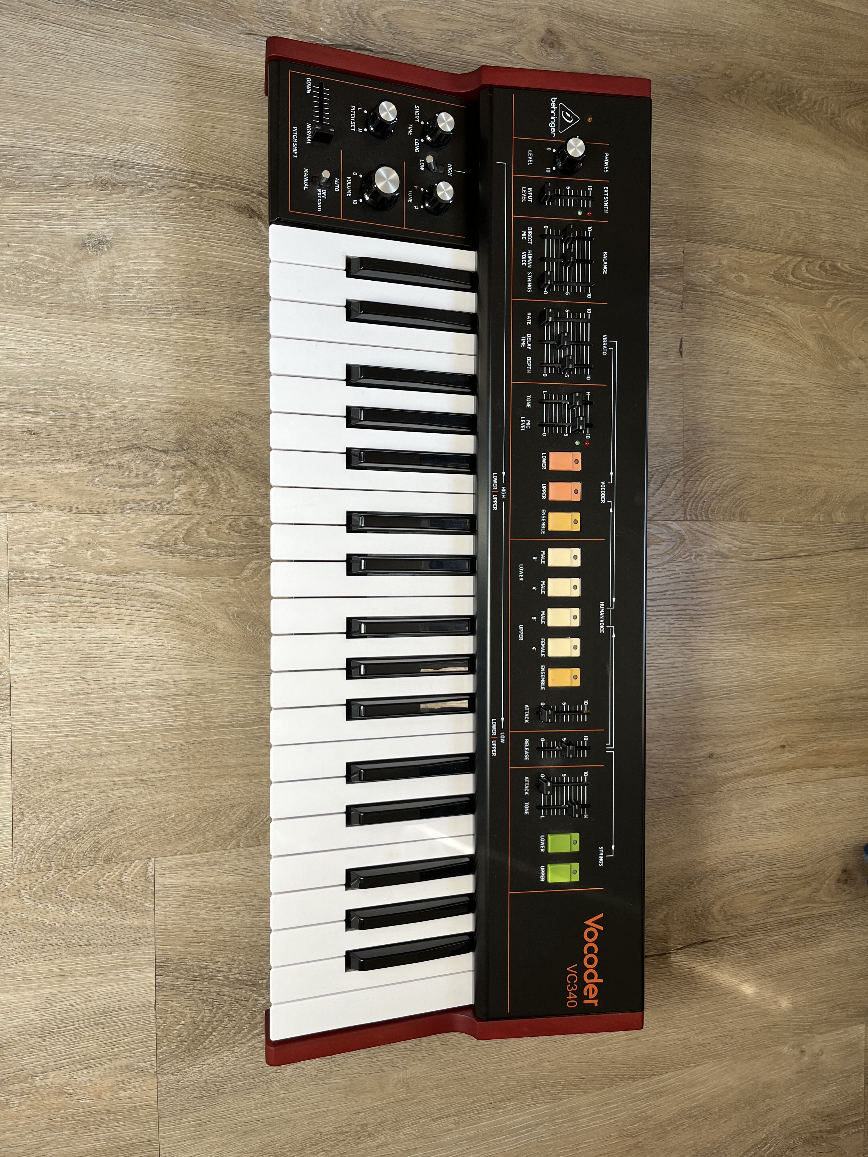 Vends Behringer VC340 - Très peu utilisé