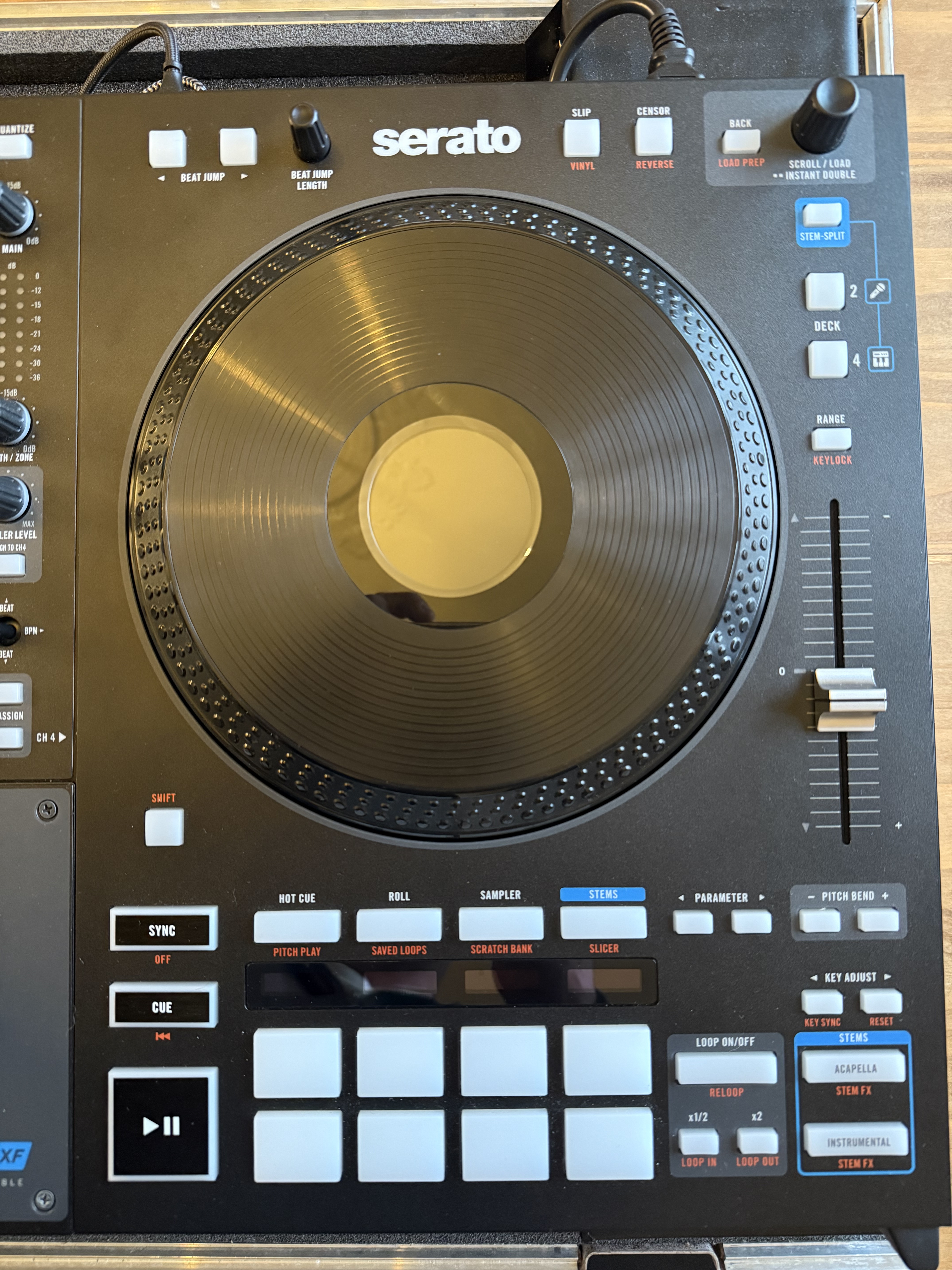 Rane Four (49130)
