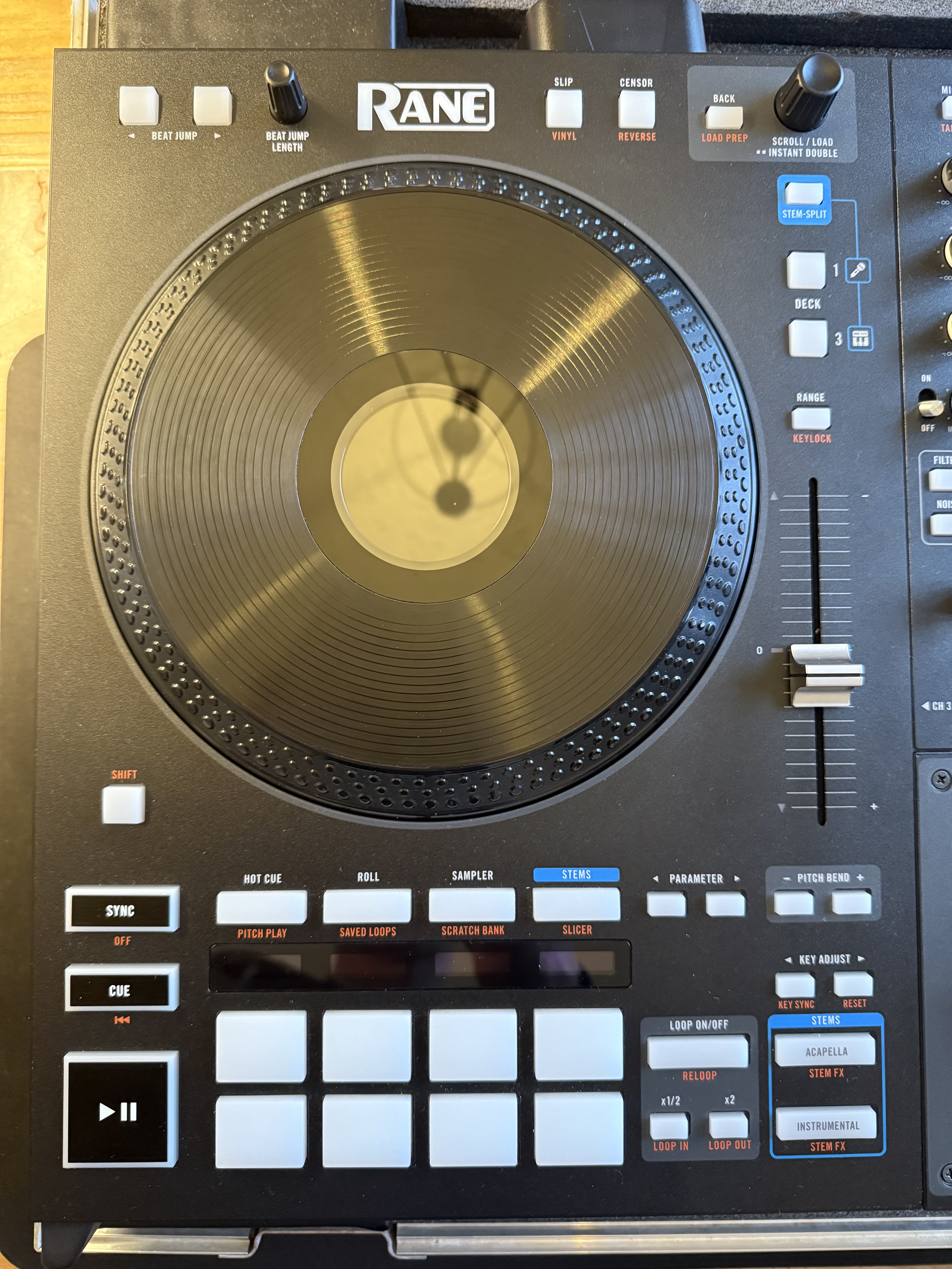 Rane Four (70693)